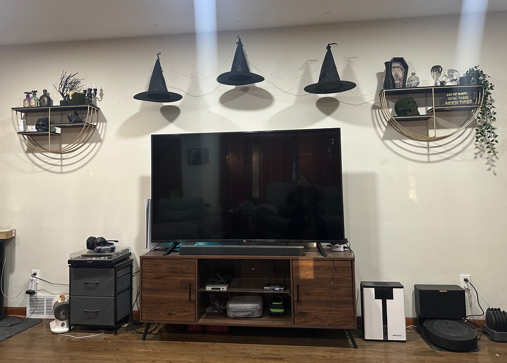 ✨Witchy wall goals ✨
Spooky season is officially in full swing over here! 🧙‍♀️ I had so much fun adding floating witch hats and little touches of magic to our living room shelves this year — from potion bottles and skulls to twinkly fairy lights that make everything glow at night. 🕯️

If you’re looking to add a cozy + spooky vibe to your home, I linked everything you need — from the gold half-moon shelves to the hats and decor pieces — all in my LTK! 🍂🖤

#FallDecor #HalloweenHome #SpookySeason #WitchyVibes #HomeDecorInspo

#LTKSeasonal #LTKHalloween #LTKHome