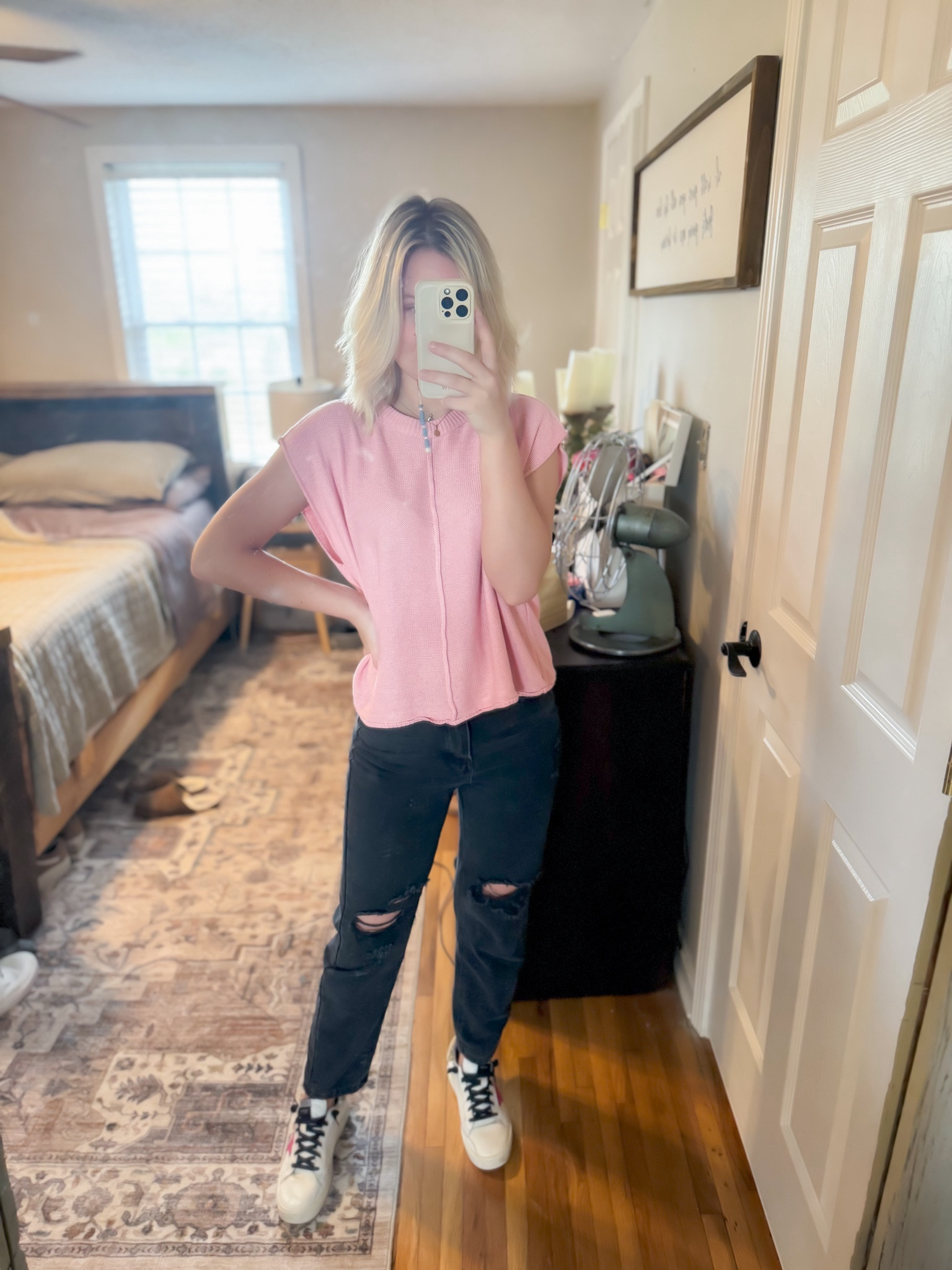 I love a good transition top! This one is super comfy too!! I’m wearing a size small! 🎀

#LTKstyletip #LTKsalealert #LTKSeasonal