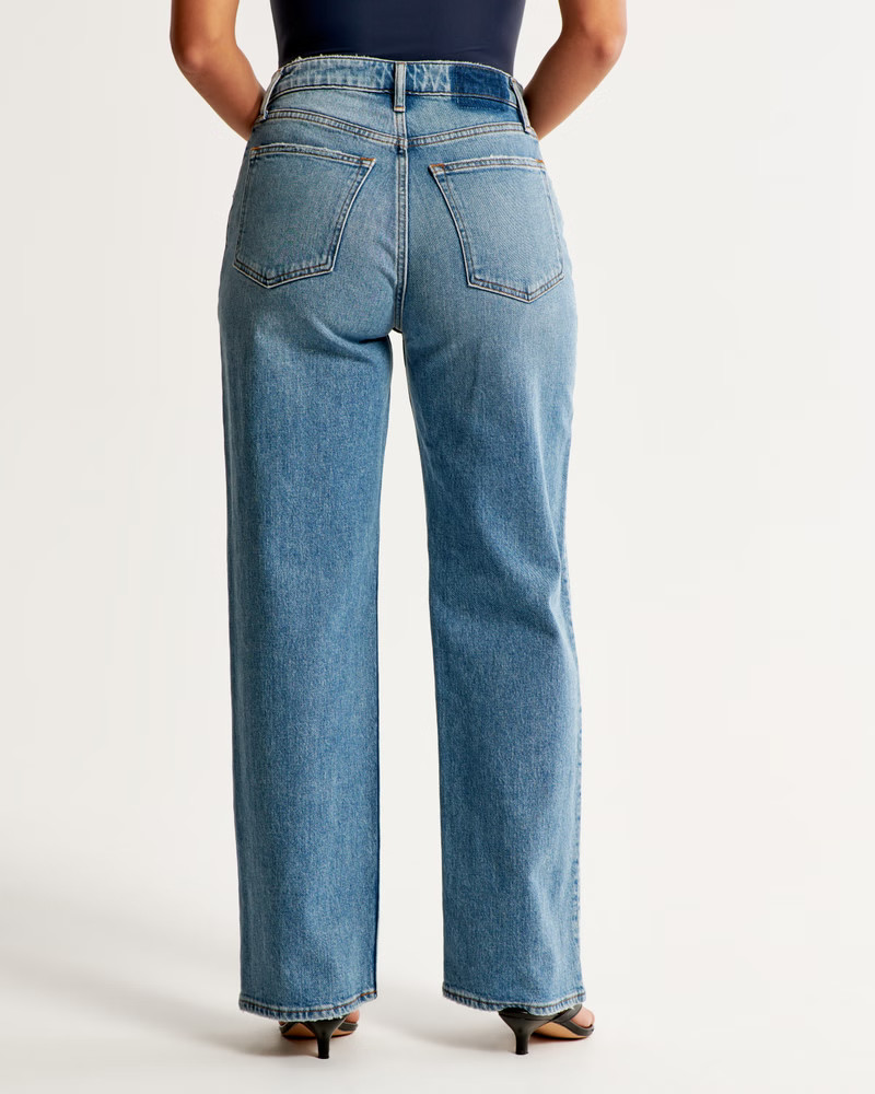 Curve Love High Rise 90s Relaxed Jean | Abercrombie & Fitch (US)