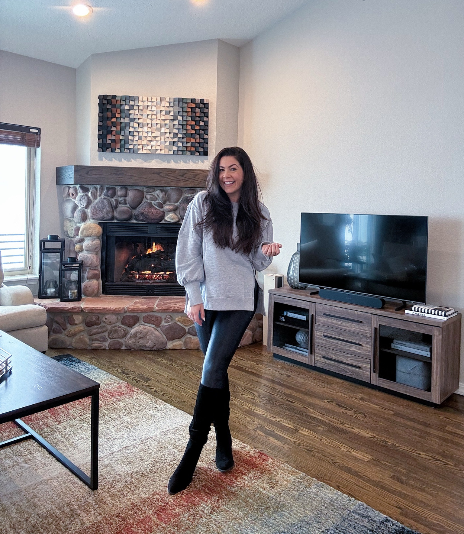 Winter style! Small in sweatshirt 

#winter #winteroutfit #winterstyle #travel #sweatshirt #boots #jacket 

#LTKtravel #LTKSeasonal