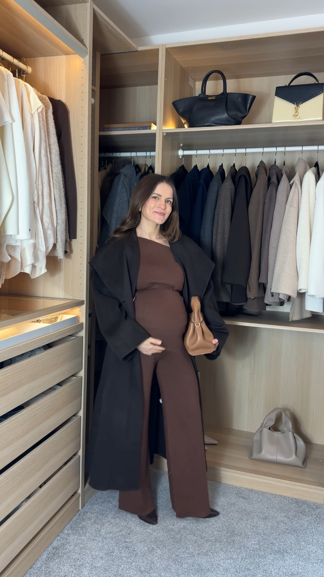 36 weeks pregnant wearing non-maternity pieces 🤍
Soft, stretchy co-ord that grows with the bump and still looks polished. Perfect for pregnancy and postpartum. Quality 10!

Sizing for reference:
160 cm • ~65 kg • 36 weeks pregnant
Wearing M in the co-ord (could also size down to S) and S in the coat.

Save this look if you want chic, comfortable outfits without buying maternity.

#LTKwinter #LTKmaternity #LTKuk