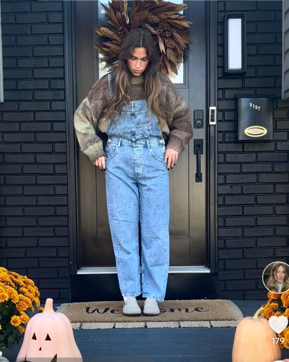 I love these overalls so much! I wear them year round and they are a staple in my closet! 

#LTKSeasonal