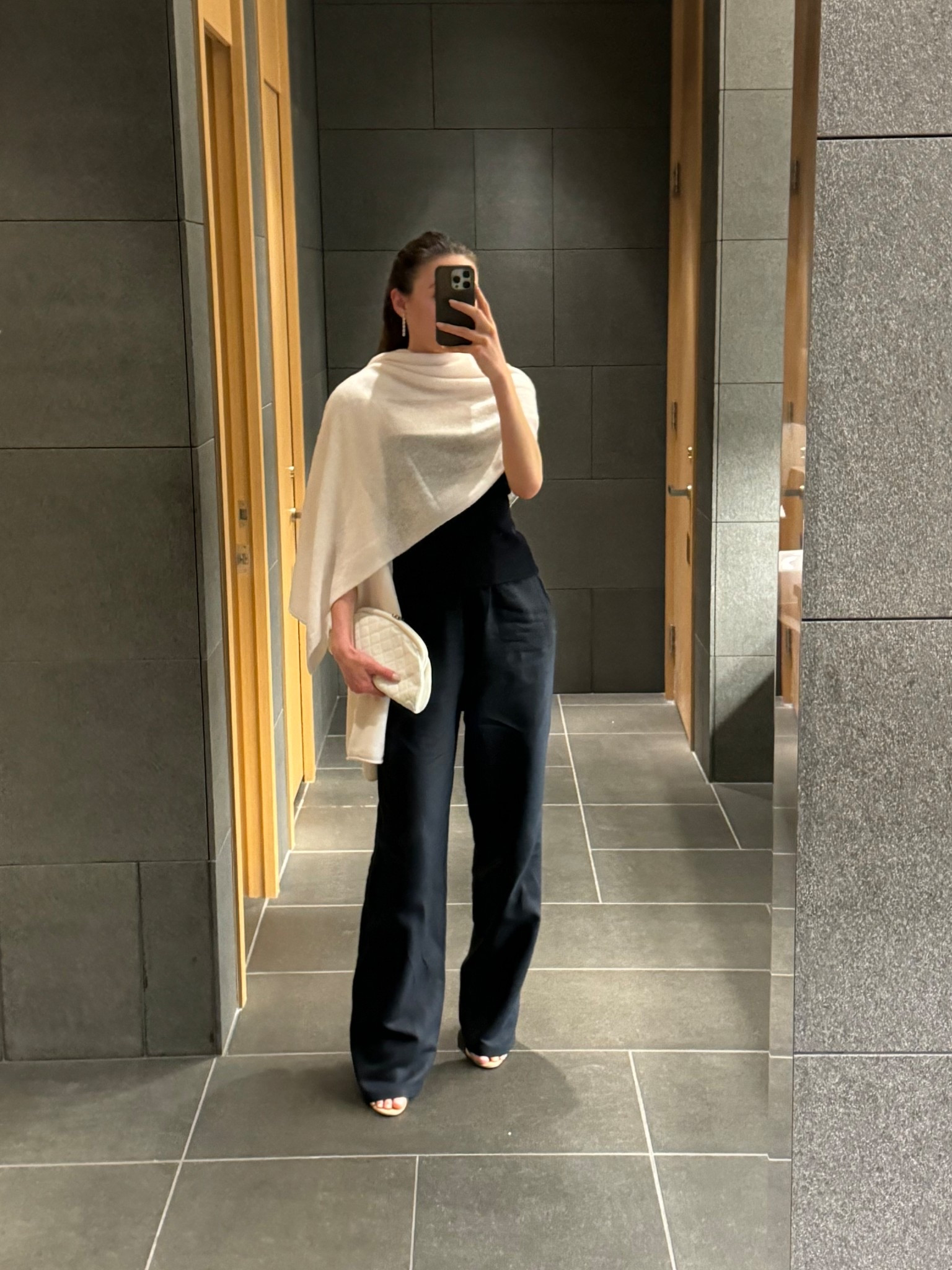 Linen + cashmere

#LTKStyleTip #LTKShoeCrush #LTKItBag