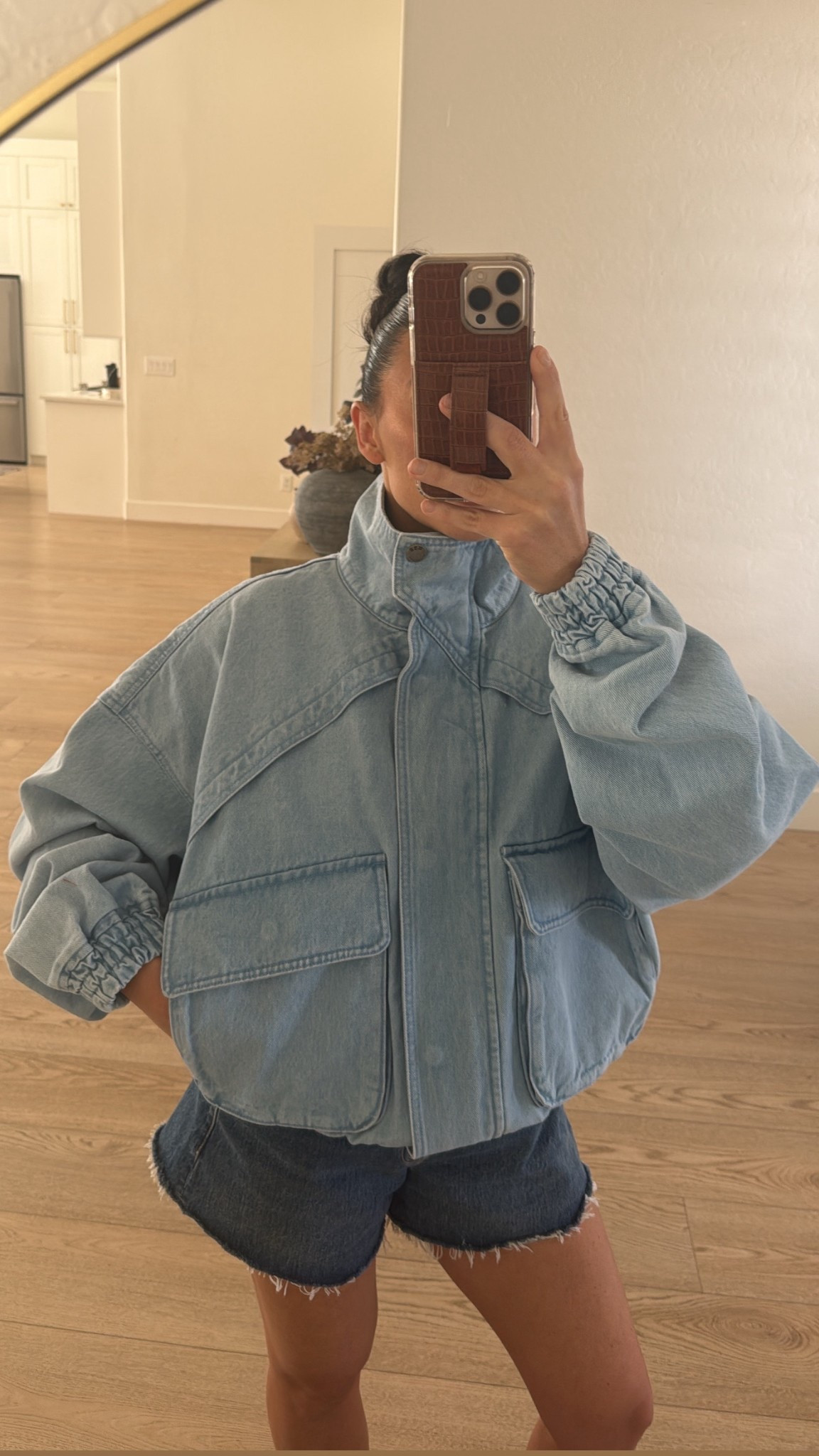 Target cargo high neck bomber jacket size small on me! It’s so good for cold spring mornings and outfits! 

Target finds 
Denim jacket 
Light wash jacket 


#LTKootd #LTKSeasonal #LTKSpringSale