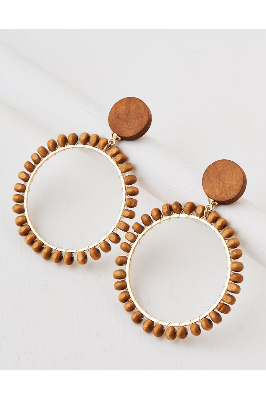 AEO Wooden Beaded Hoop Earring | American Eagle Outfitters (US & CA)