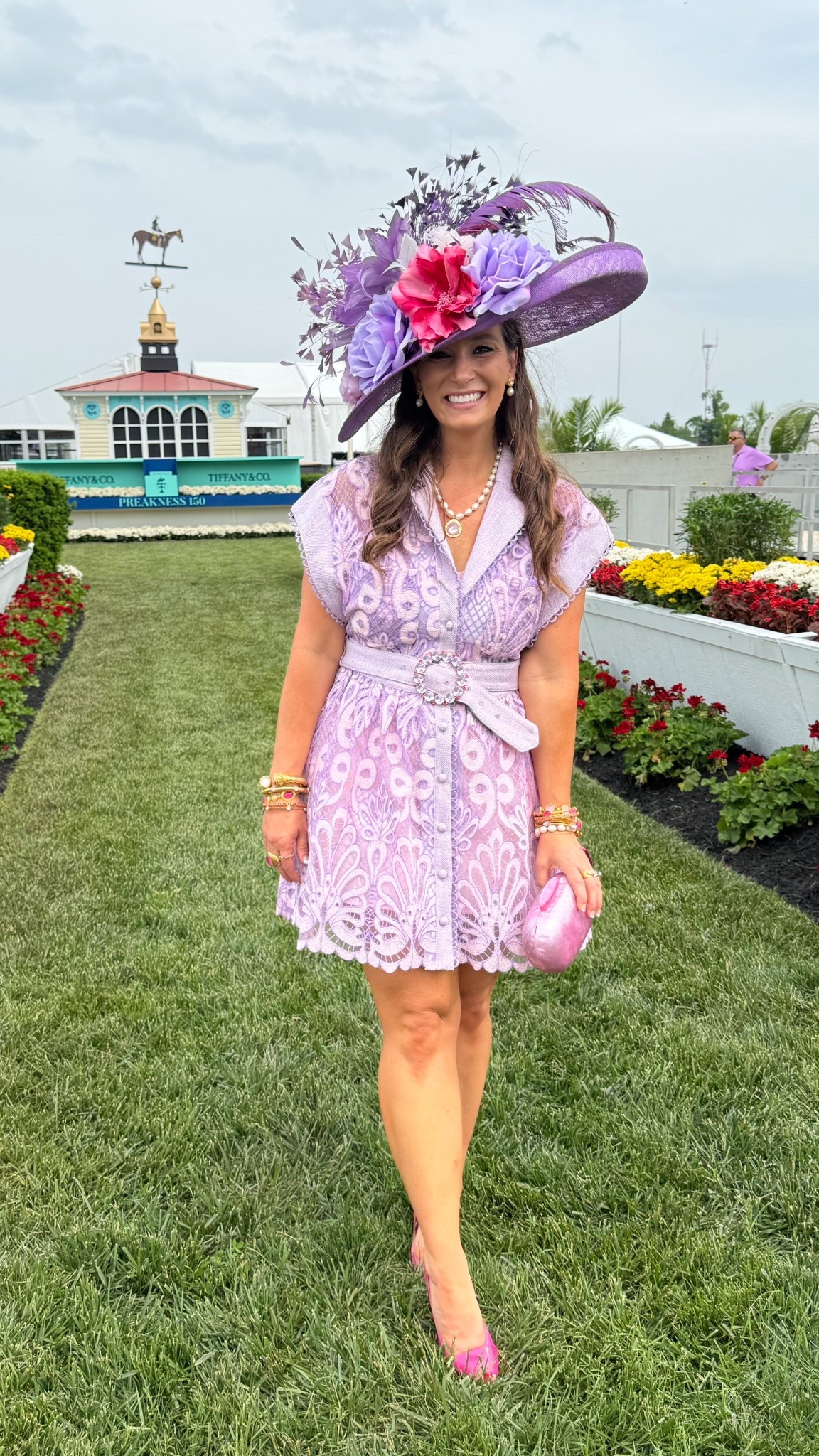 Horse race fashion / fashion at the races / Belmont / Fascinator/ lavender / derby hat 