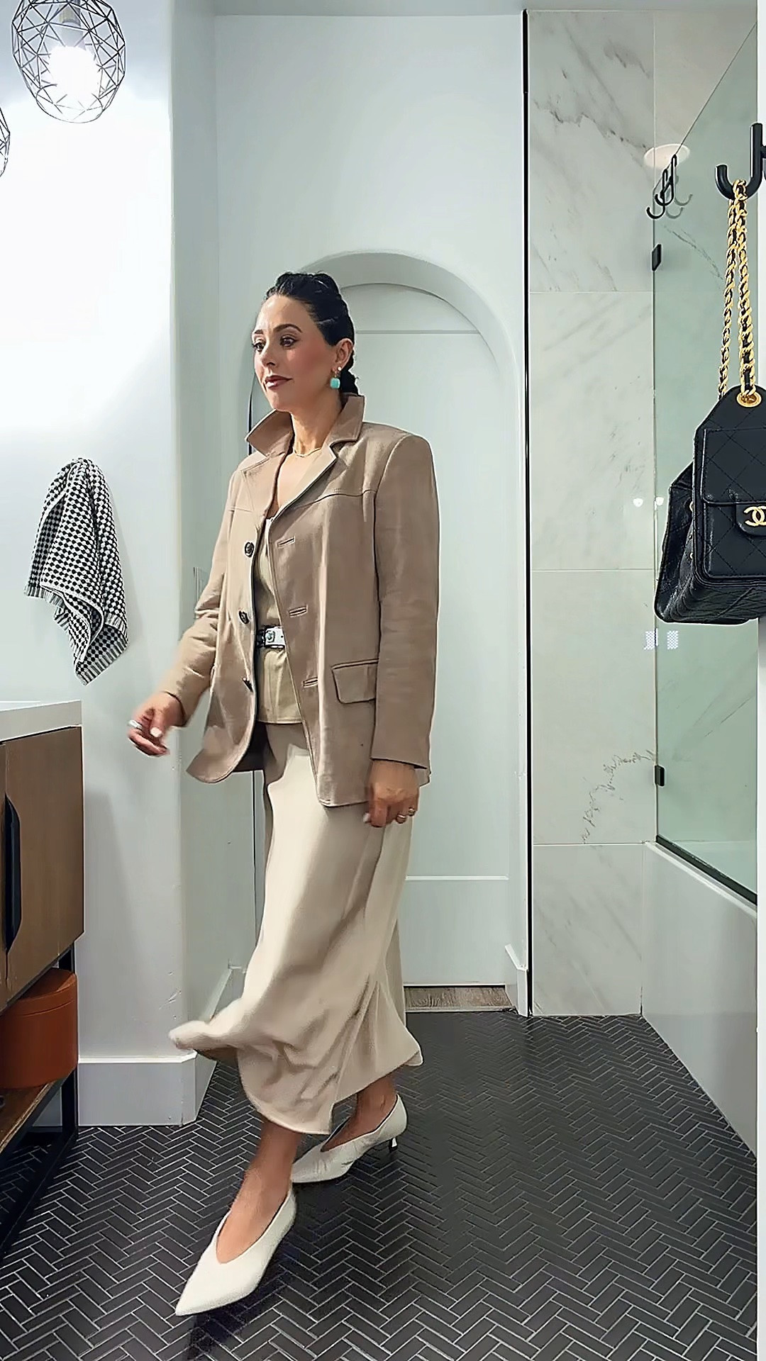 Soft neutrals never go out of style. 🤍 This look pairs the ALLSANTAELLA Florentina Blazer with a satin slip skirt and elevated accessories for an outfit that feels timeless, feminine, and effortlessly polished. Save this look for your next brunch, meeting, or dinner date. ✨

#ALLSANTAELLA #NeutralStyle #QuietLuxuryStyle #TimelessWardrobe #CapsuleWardrobe #ClassicStyle #EverydayElegance #StyleInspiration #FashionOver40 #MinimalStyle #ElegantOutfits #SoftNeutrals #OOTD

#LTKootd #LTKgrwm #LTKvlog