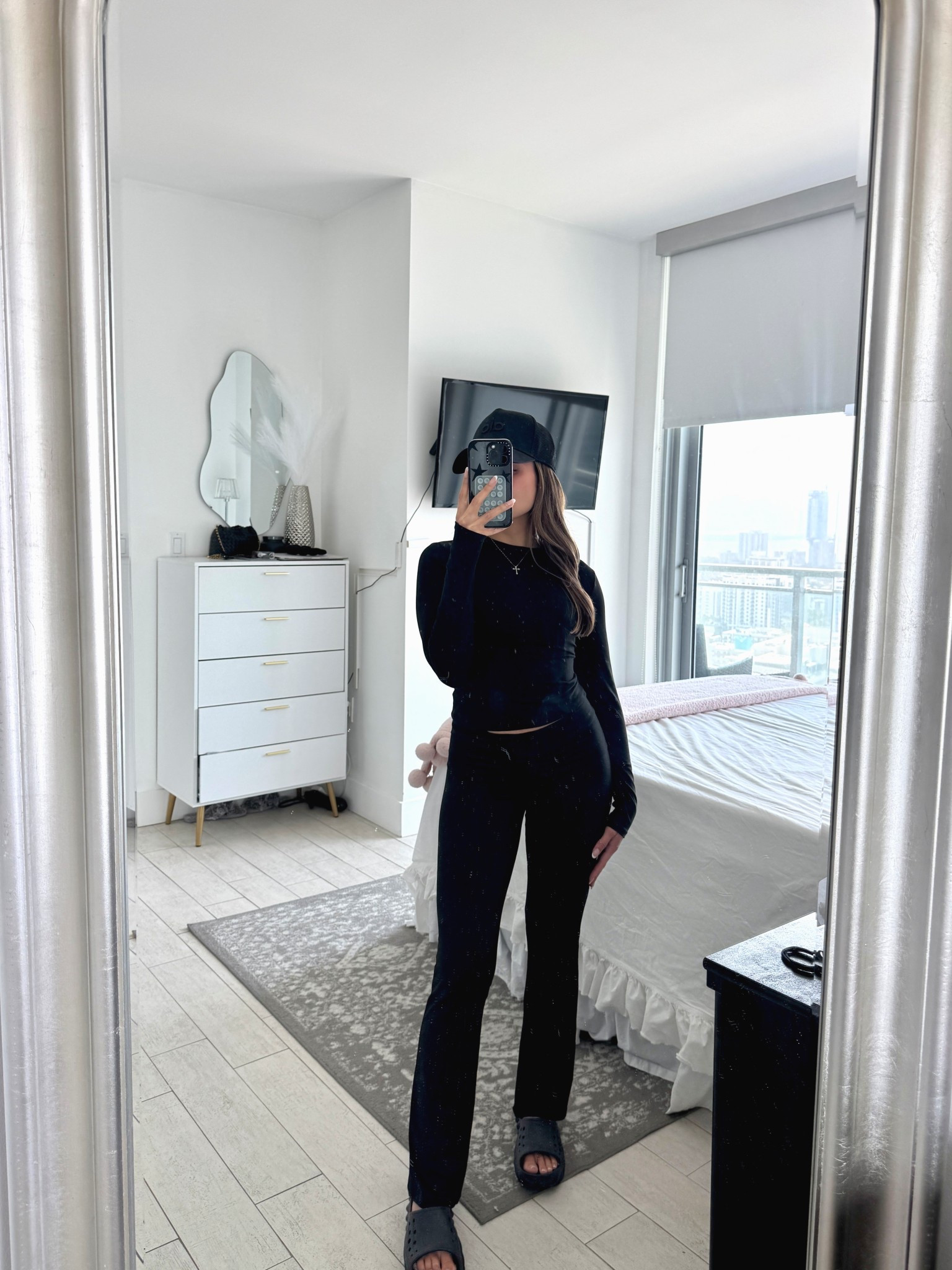 Amazon Long sleeve foldover flare pants set 
super soft and comes in a ton of color.
for reference wearing xsmall 

#LTKBeauty #LTKFindsUnder50 #LTKPetite