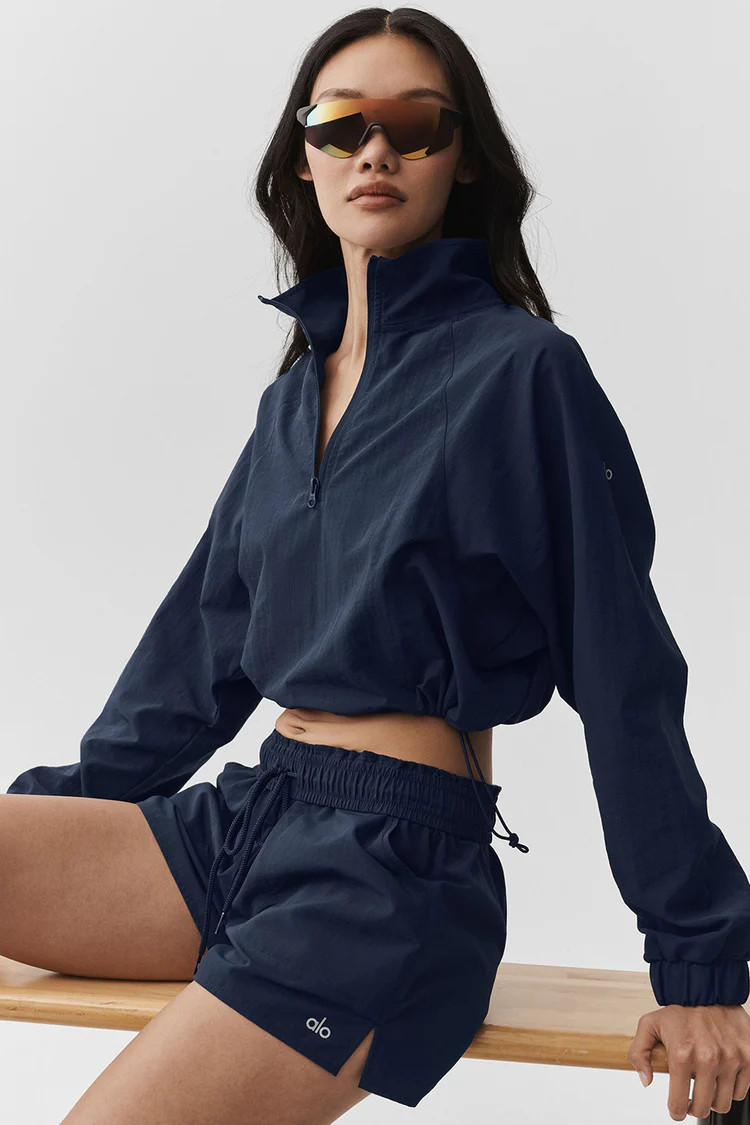 Cropped 1/4 Zip Alumni Pullover - Navy | Alo Yoga (US)