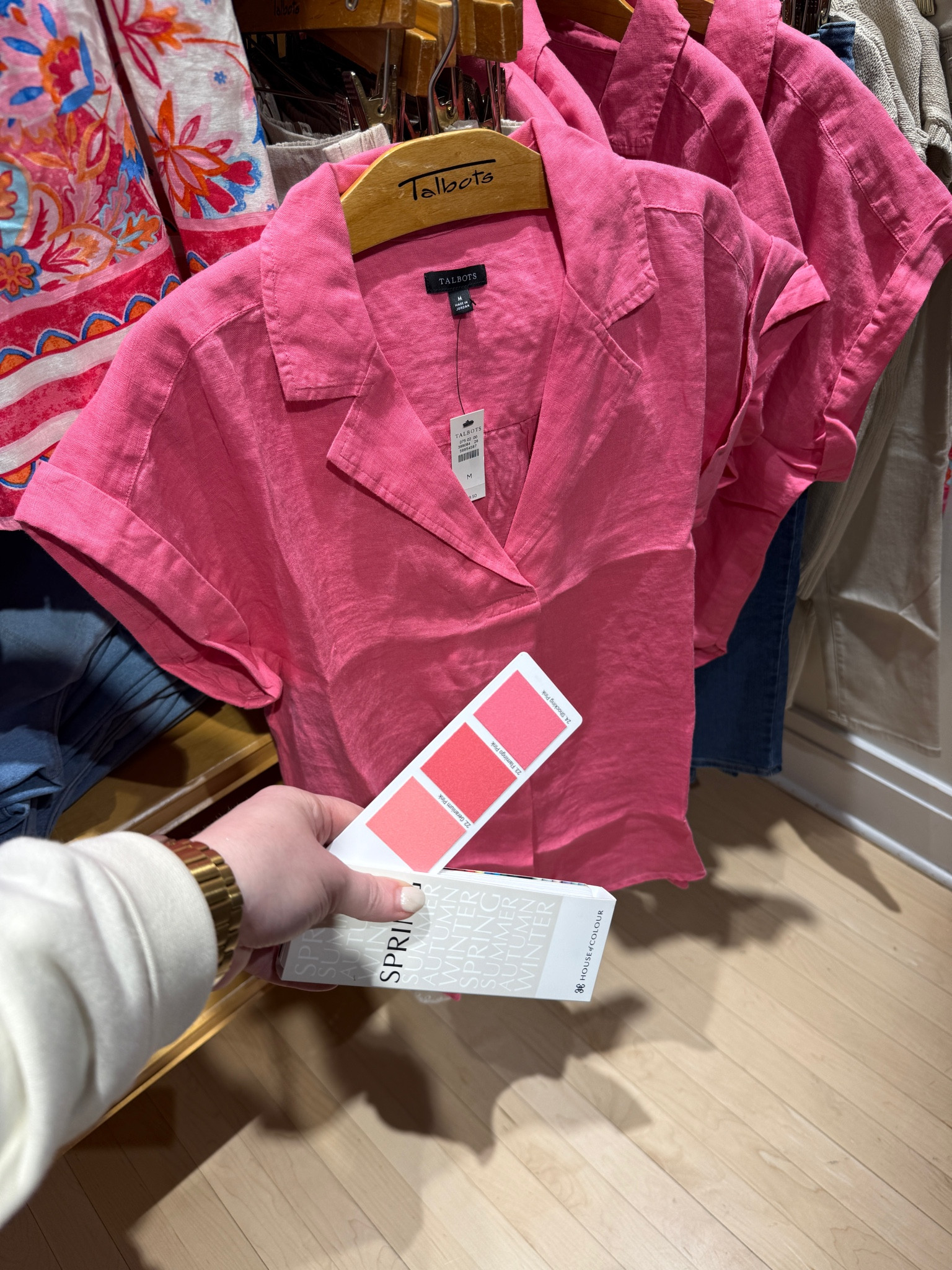 A beautiful shocking pink linen shirt that works for #hocspring and #hocwinter 