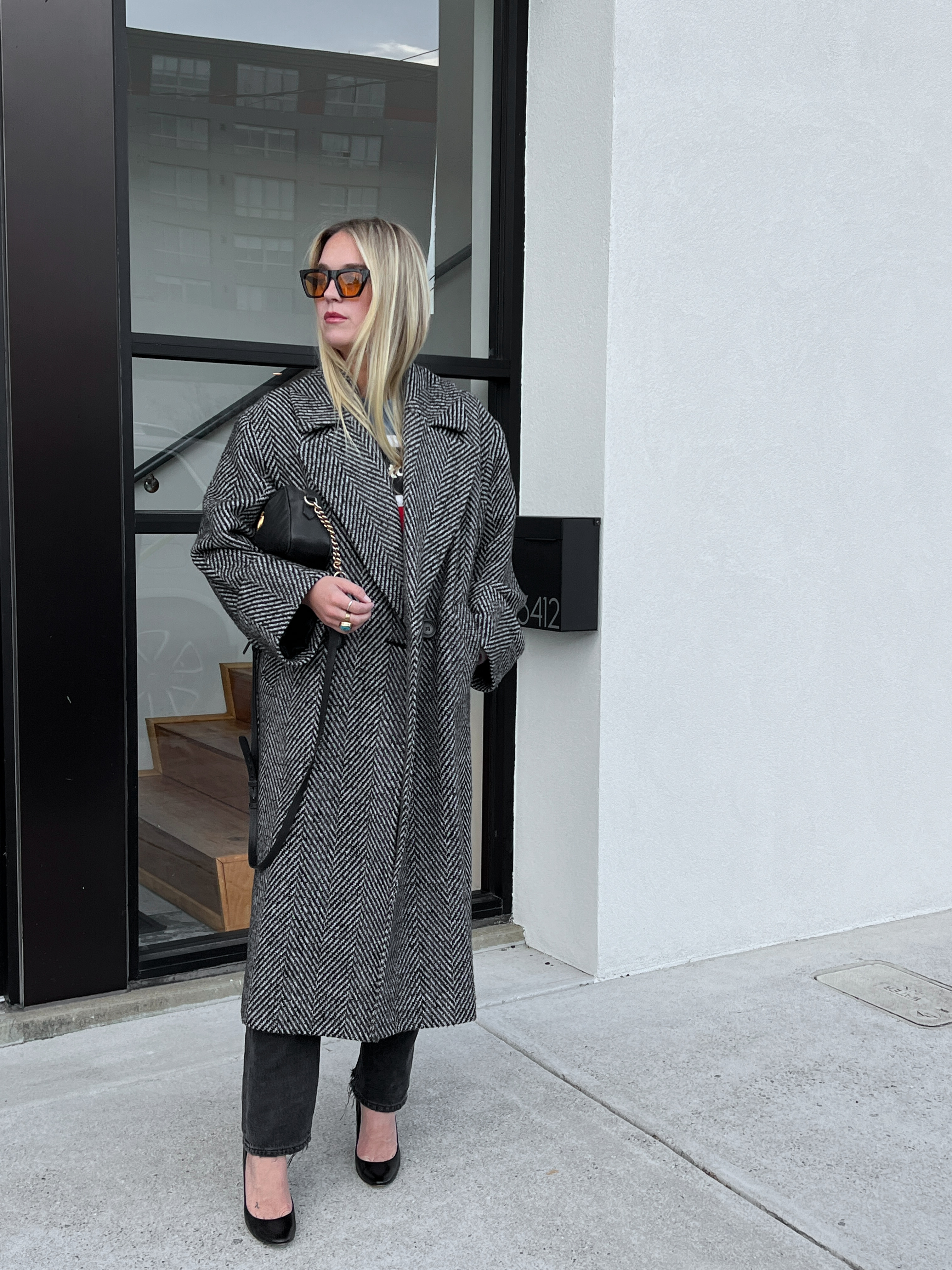 Everything but the coat is optional. 

Favorite long fall coats RN are linked 🍂 

 