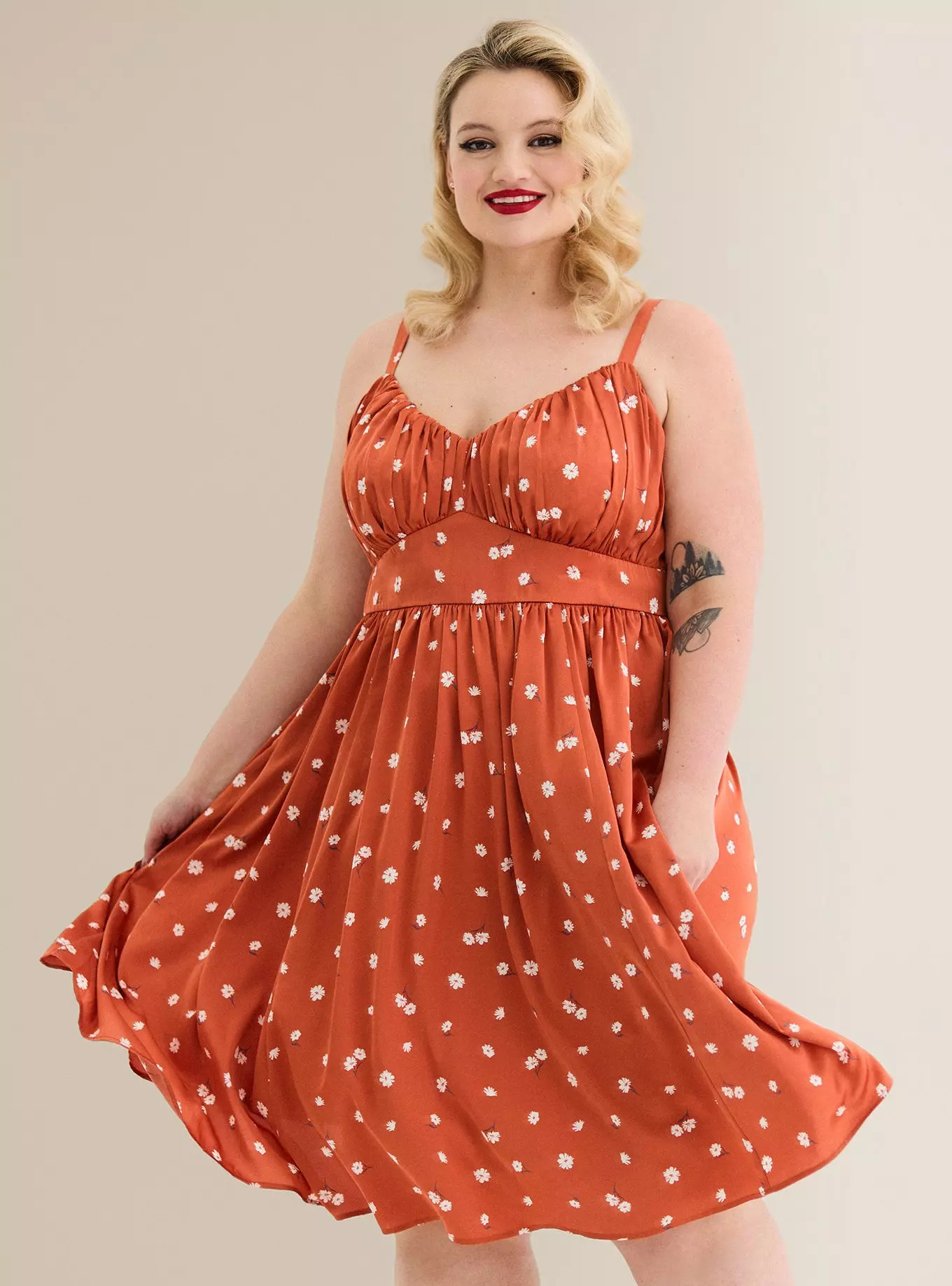 Retro Chic Pleated Swing Dress | Torrid (US & Canada)