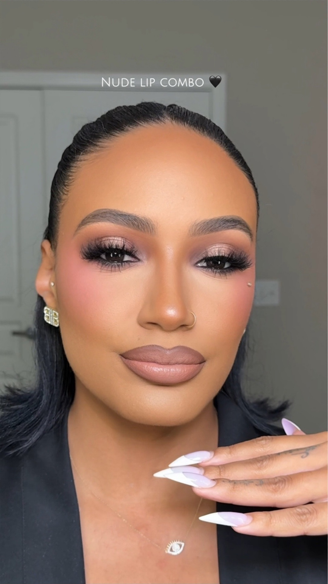 Another day another nude lip combo 🖤

#LTKBeauty