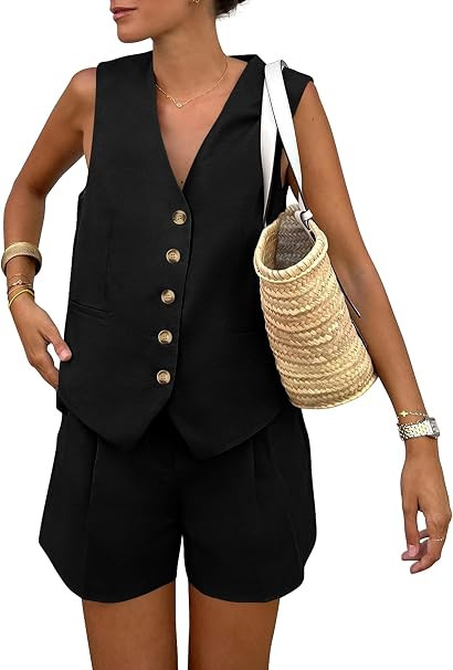 PRETTYGARDEN Womens 2 Piece Suits Set Button Down V Neck Vest Sleeveless Tops And Pockets Shorts ... | Amazon (US)