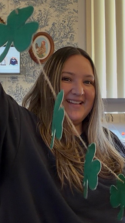 This is such an easy St. Patrick’s Day DIY and you can reuse it every year!🍀💚

#LTKdayinmylife #LTKKids #LTKvlog