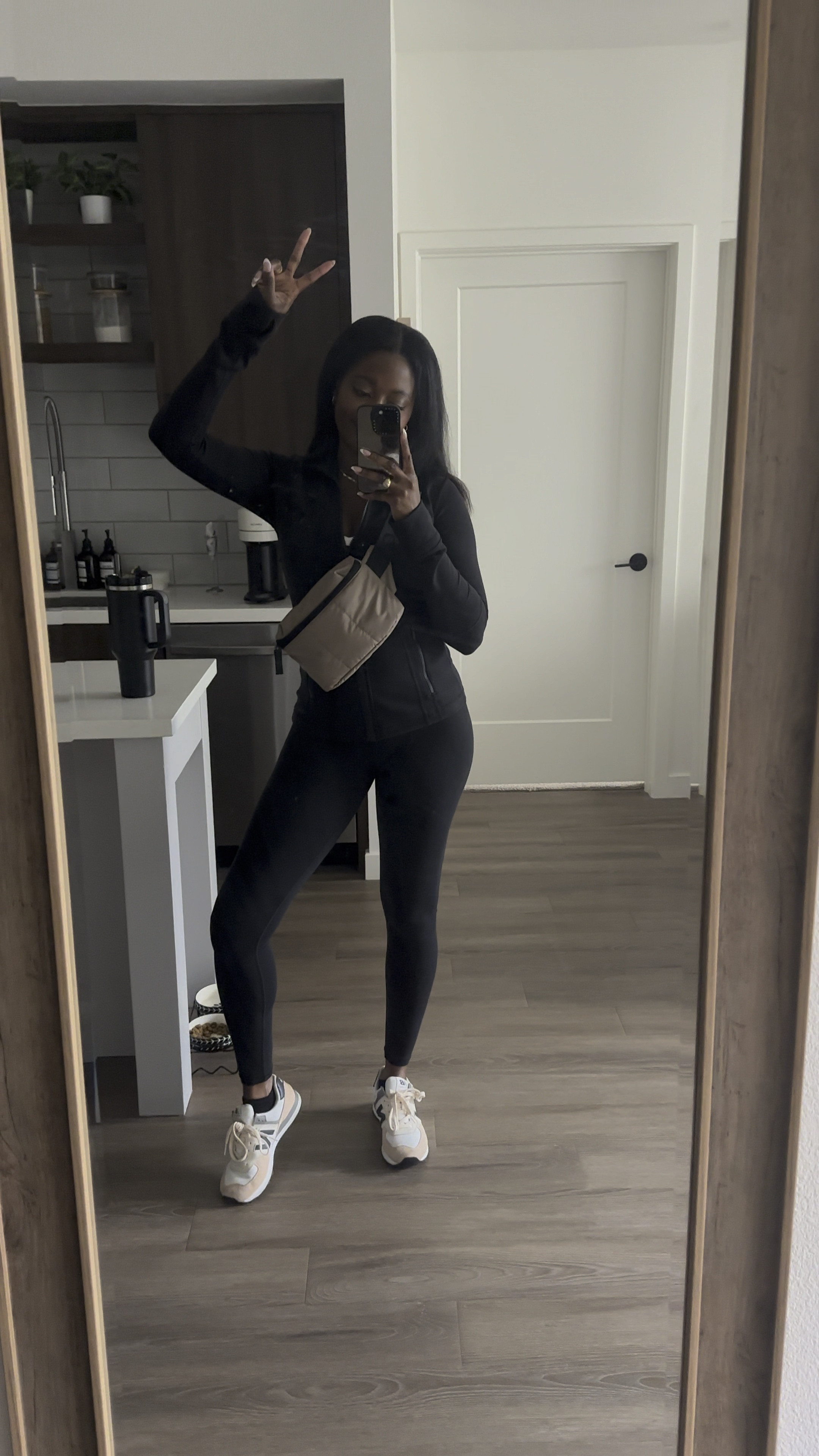 Running errands fit! Lululemon define jacket | Athleta leggings | Luka belt bag 

#LTKtravel #LTKfit #LTKunder100