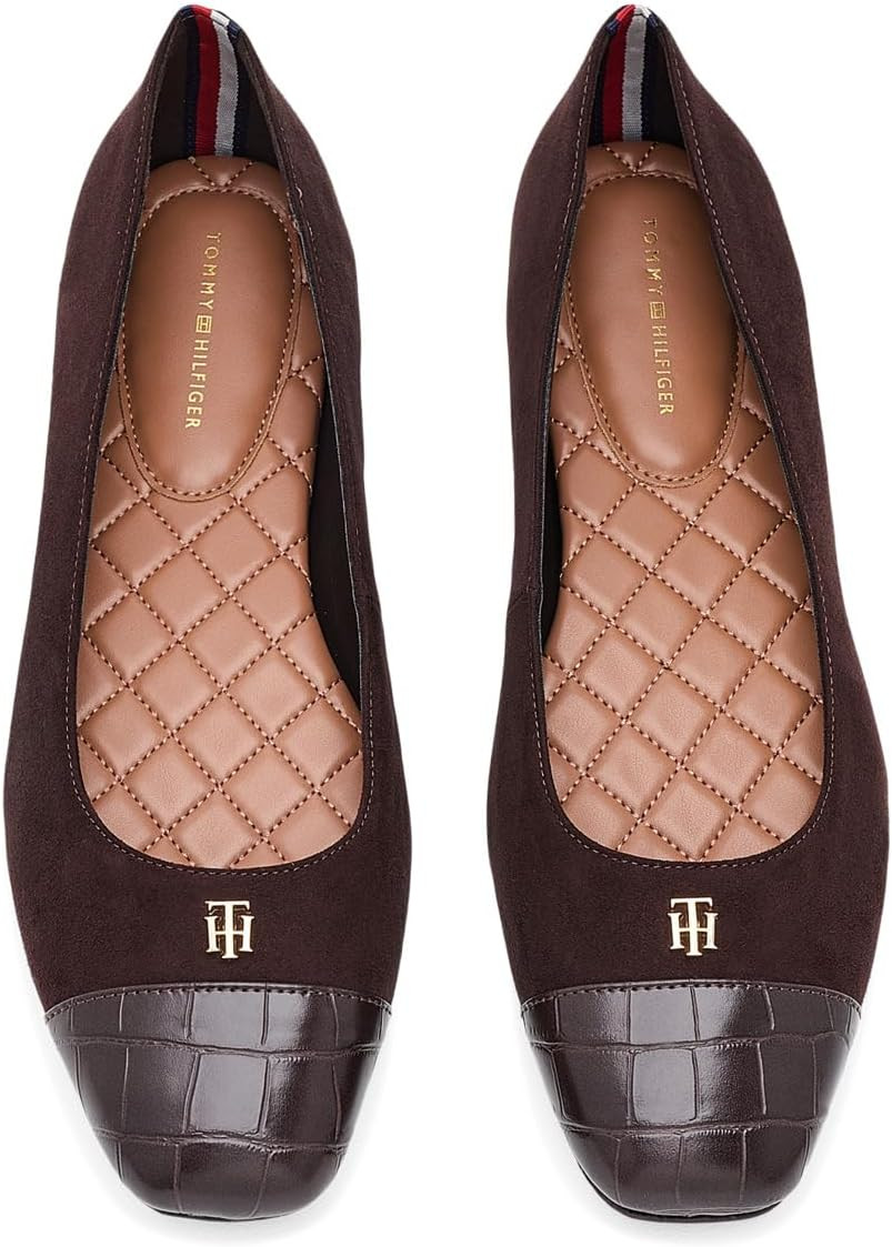 Tommy Hilfiger Bekim | Amazon (US)