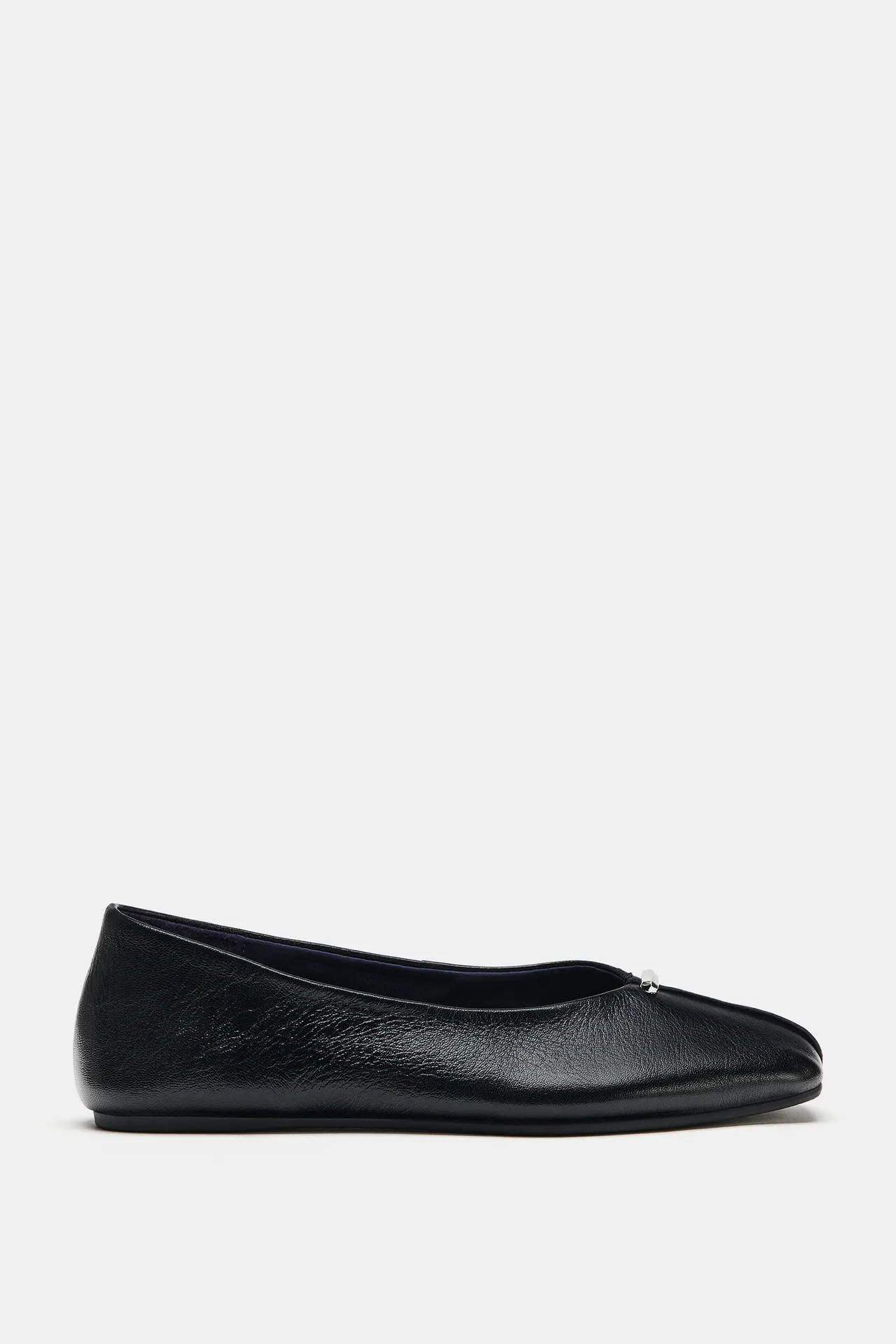 LEDER-BALLERINA MIT METALLDETAIL | Zara DE