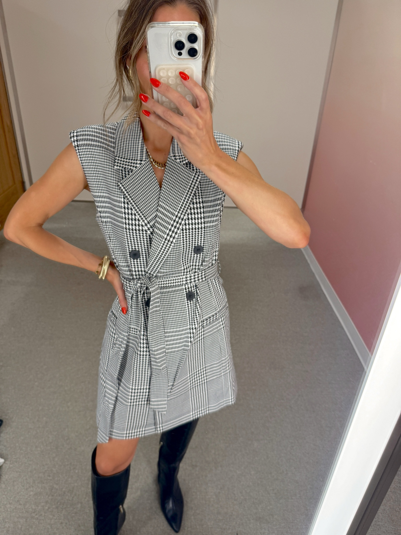 Steve Madden dress size small!
Nordstrom anniversary sale!💛

#LTKSummerSales #LTKxNSale #LTKSaleAlert