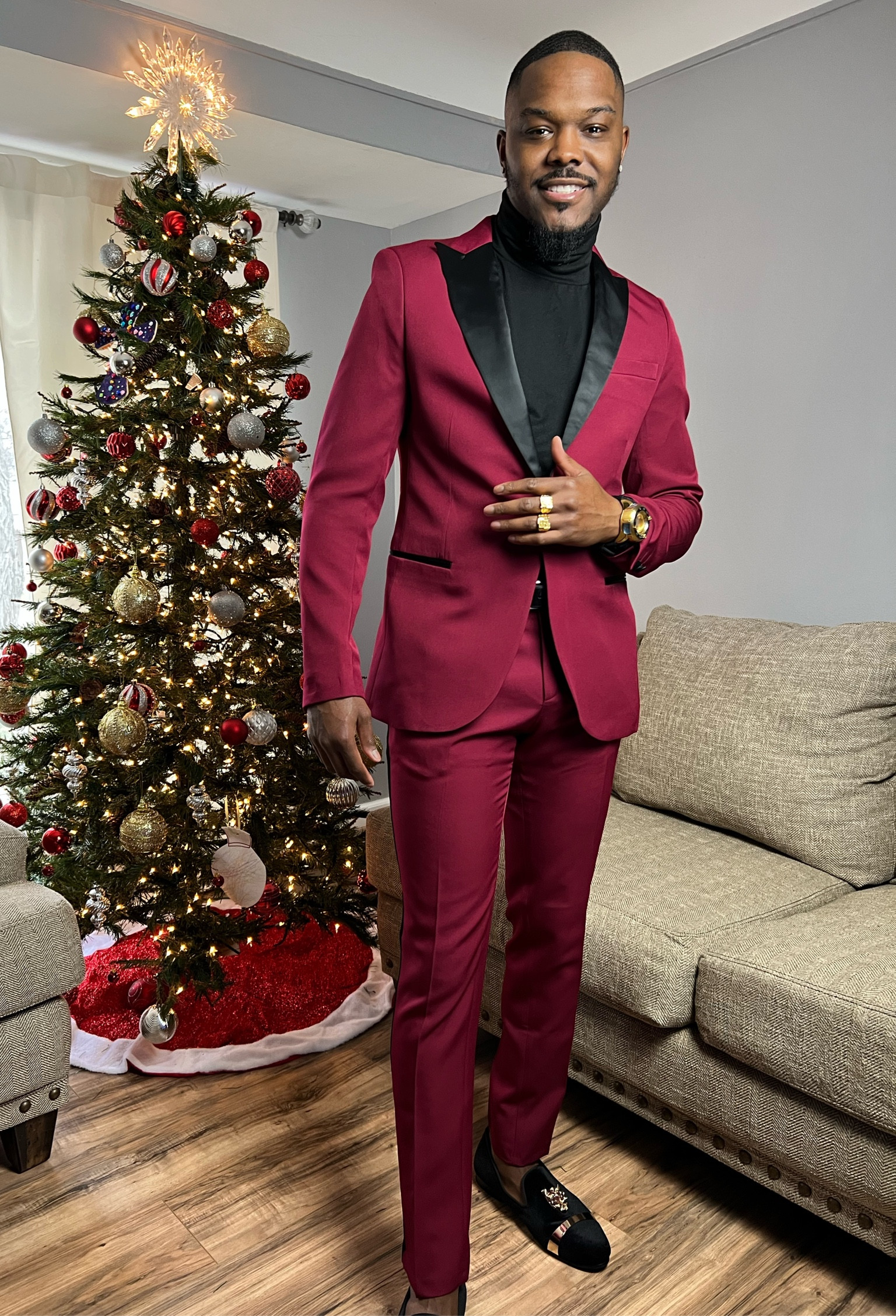 This #DateNight look features a 2 piece maroon tuxedo suit with a black turtleneck, coupled with gold accessories. #DateNight #MensAccessories #Tuxedo

#LTKstyletip #LTKHoliday #LTKmens