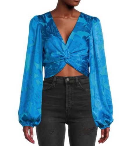 In my cart! Connor Blue Floral Twisted Satin Crop Top

#LTKtravel #LTKstyletip #LTKsalealert