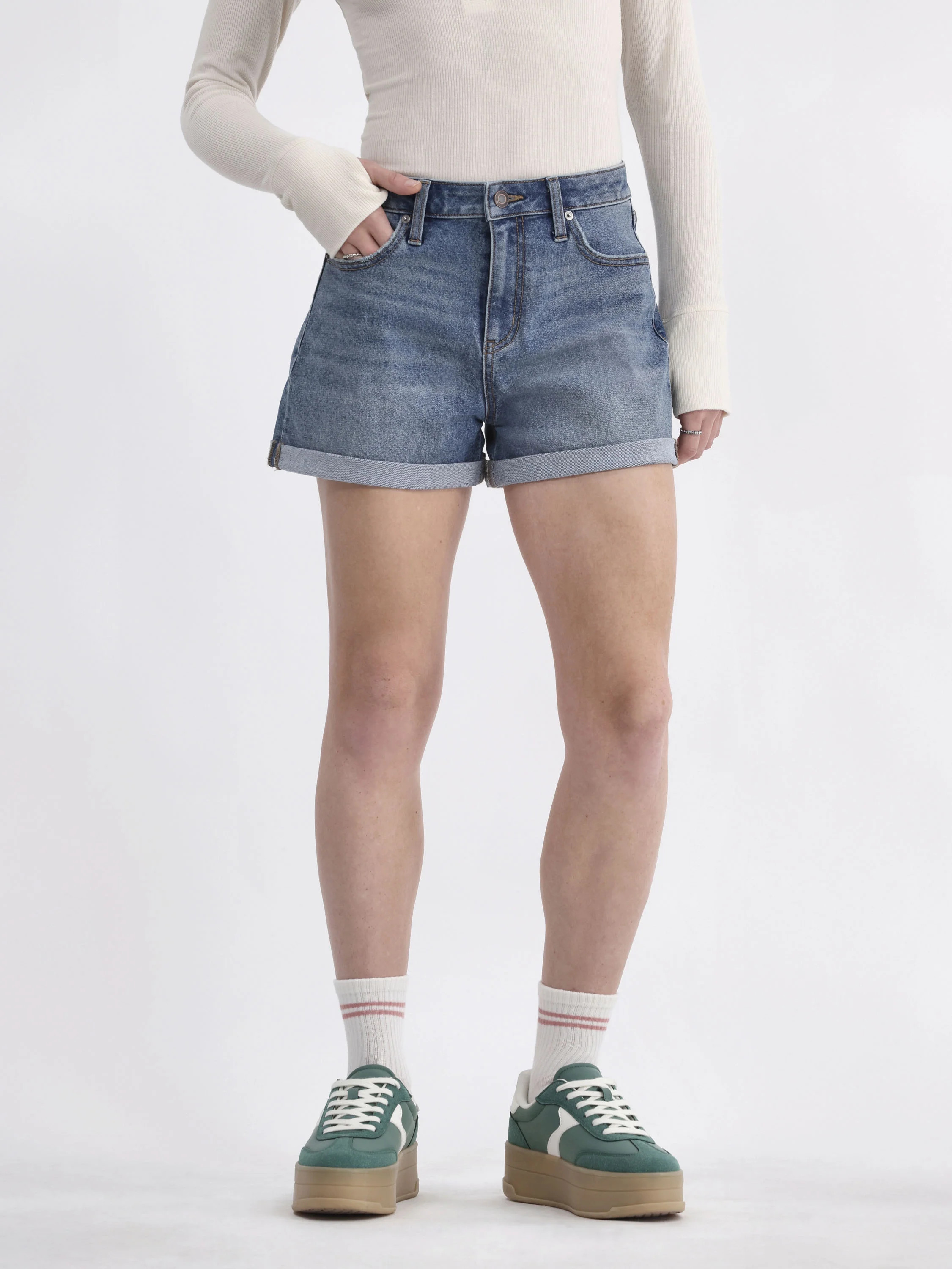 No Boundaries High Rise Denim Rolled Cuff Shorts, Women's | Walmart (US)