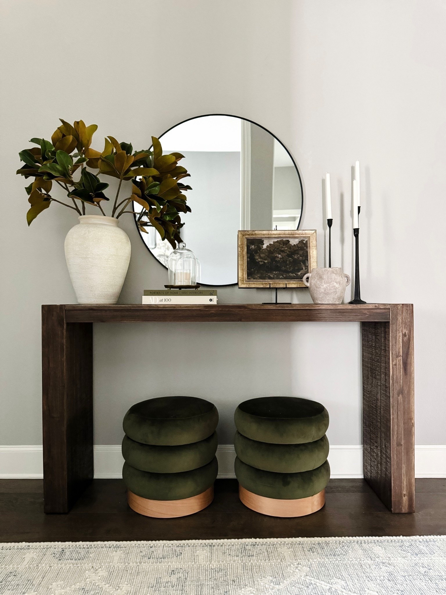 I love this table and it is such an amazing price!! ✨

#consoletable #entrywaystyling #hallwayrefresh #amazonconsoletable #amazonhome #affordabledecor

#LTKHome #LTKSeasonal #LTKFindsUnder50