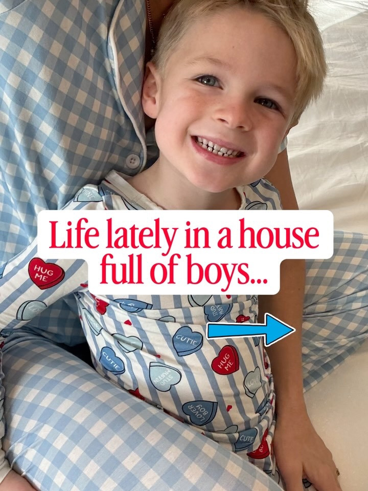 Life lately as a mom of four boys.  What my boys will actually wear, the toys they are playing with, and a few essentials for Mom sprinkled with a few Valentine’s Day finds.
.
For the links comment LATELY and I’ll send them straight to your inbox.  You can also click the link in my bio “Instagram post links” and find this post.
.
#boymomlife #momlife #lifelately #unfilteredmotherhood #raisingboys @cadenlane @legends @gcioutdoor