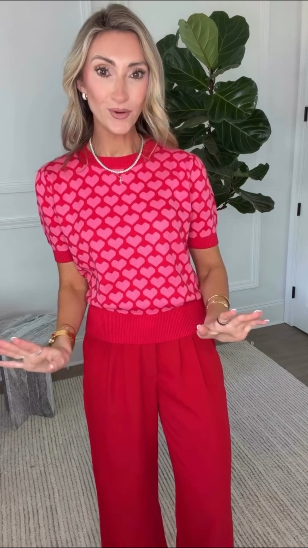 Love this top! Fits tts & is so cute. 

valentines outfits, Valentine’s Day, teacher outfits, date night, casual date night, valentines, #valentinesoutfits #datenightoutfit

#LTKFindsUnder50 #LTKSeasonal #LTKSaleAlert