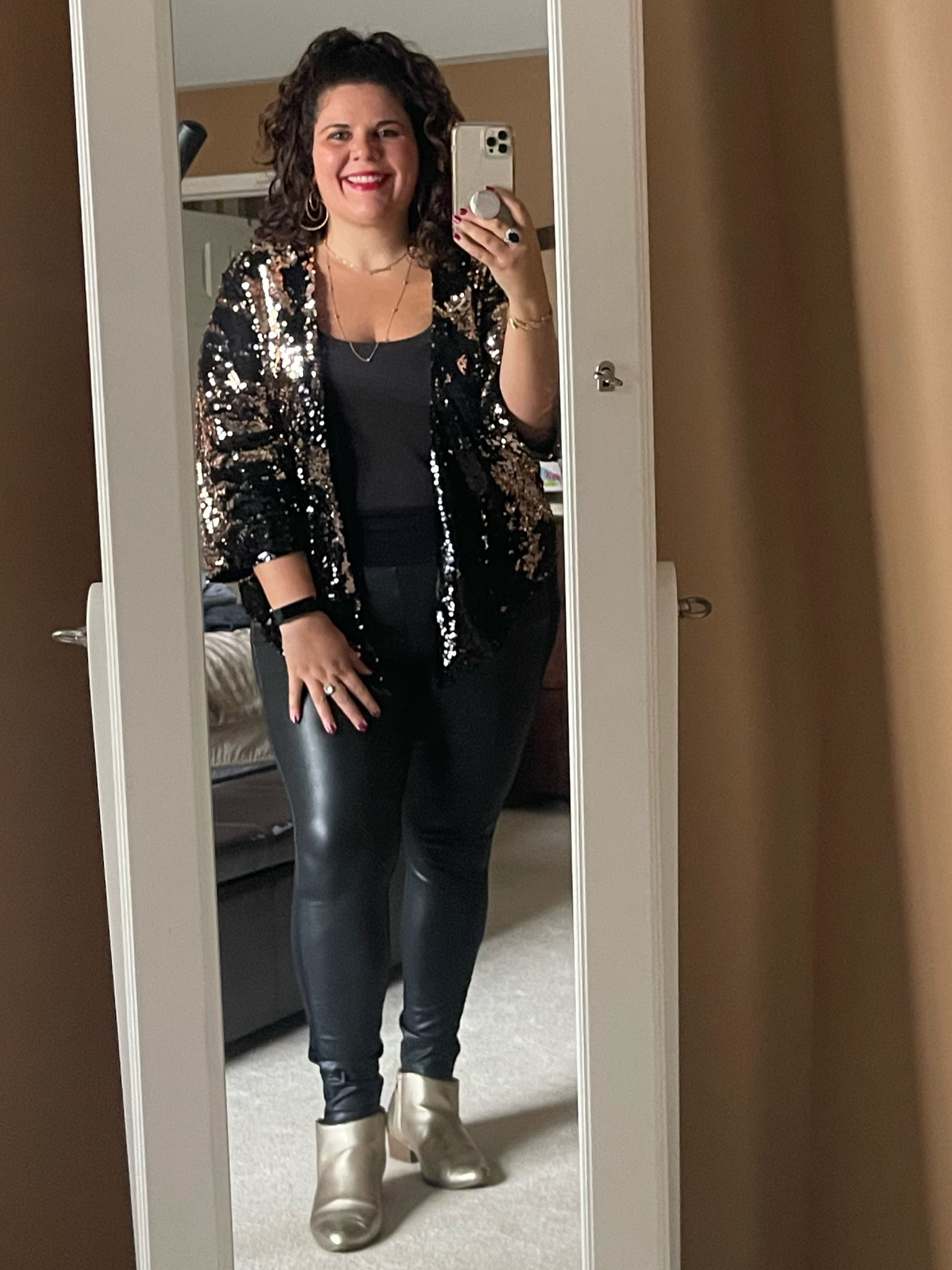 Night 2 of Harry Styles had me going a *little* more casual than night 1 but I still fit right in!

#concerts #hslot #concertoutfit

#LTKcurves #LTKFind #LTKunder100