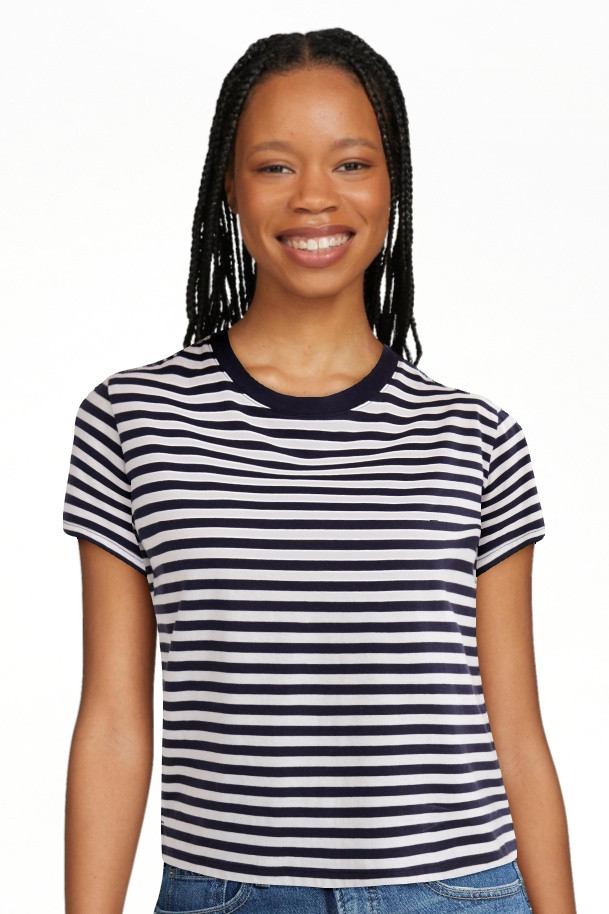 Free Assembly Women's and Women's Plus Cotton Cropped Boxy Tee with Short Sleeves, Sizes XS-4X | Walmart (US)