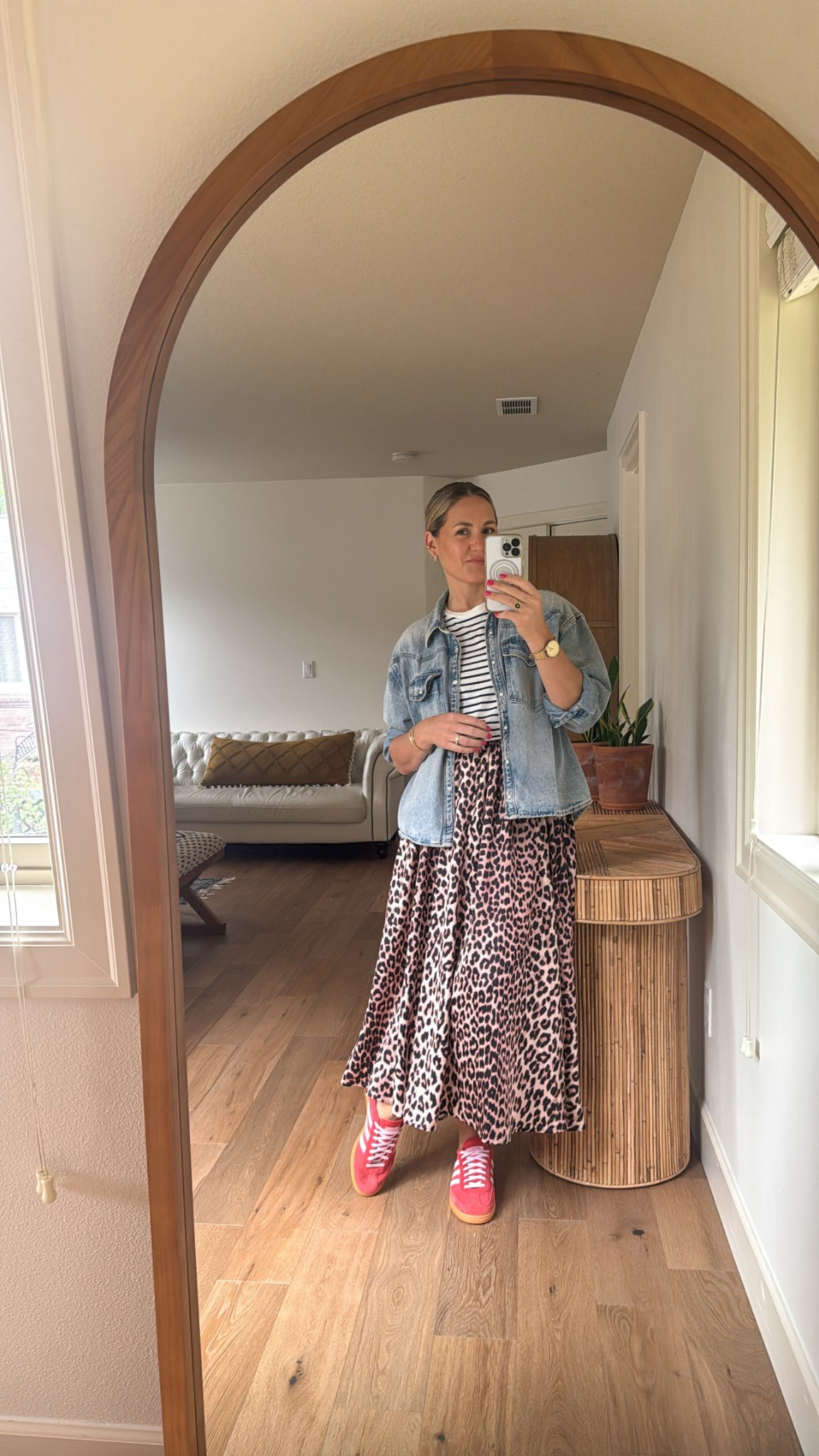 Stripes and animal print with a pop of color 

When styling two different patterns make sure the size of the patterns are the same. In this case both patterns are medium sized. Just a little style tip to make getting dressed easier 😉

#LTKStyleTip #LTKOver40 #LTKShoeCrush