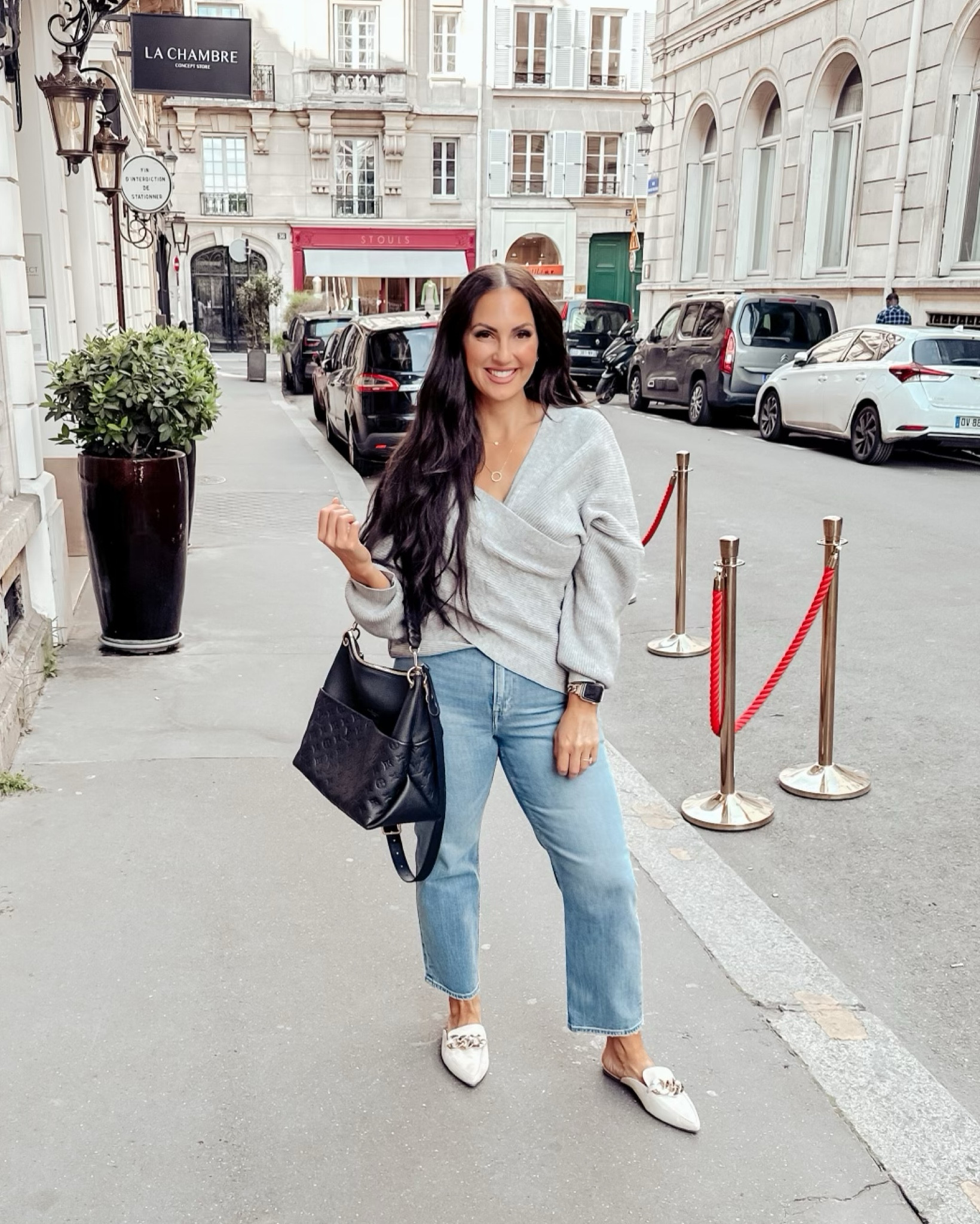 Paris Day 1. Exploring, Eating, The Louvre and a bit of little grounding. 💚🇫🇷

Travel, Paris, Spring, Elite BODi Partner, Abercrombie, Amazon, Sephora, Ulta, Kylie Cosmetics, vacation fit, travel look, ootd, Louis Vuitton Maida  

#LTKeurope #LTKfit #LTKtravel