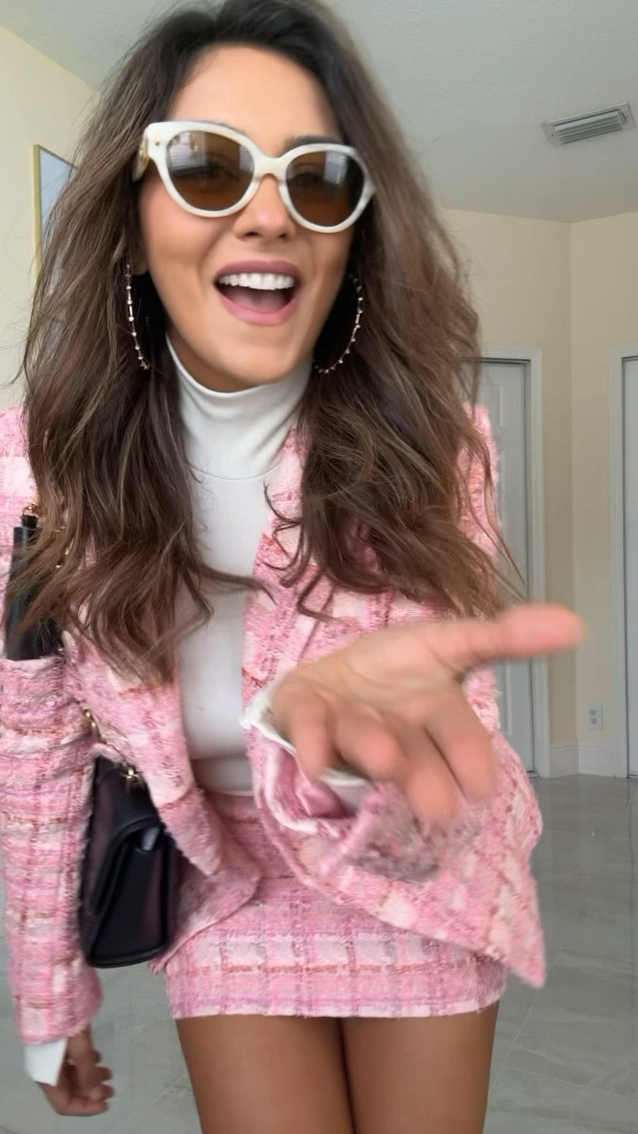 Pink tweed two piece outfit 

#LTKSeasonal #LTKMidsize