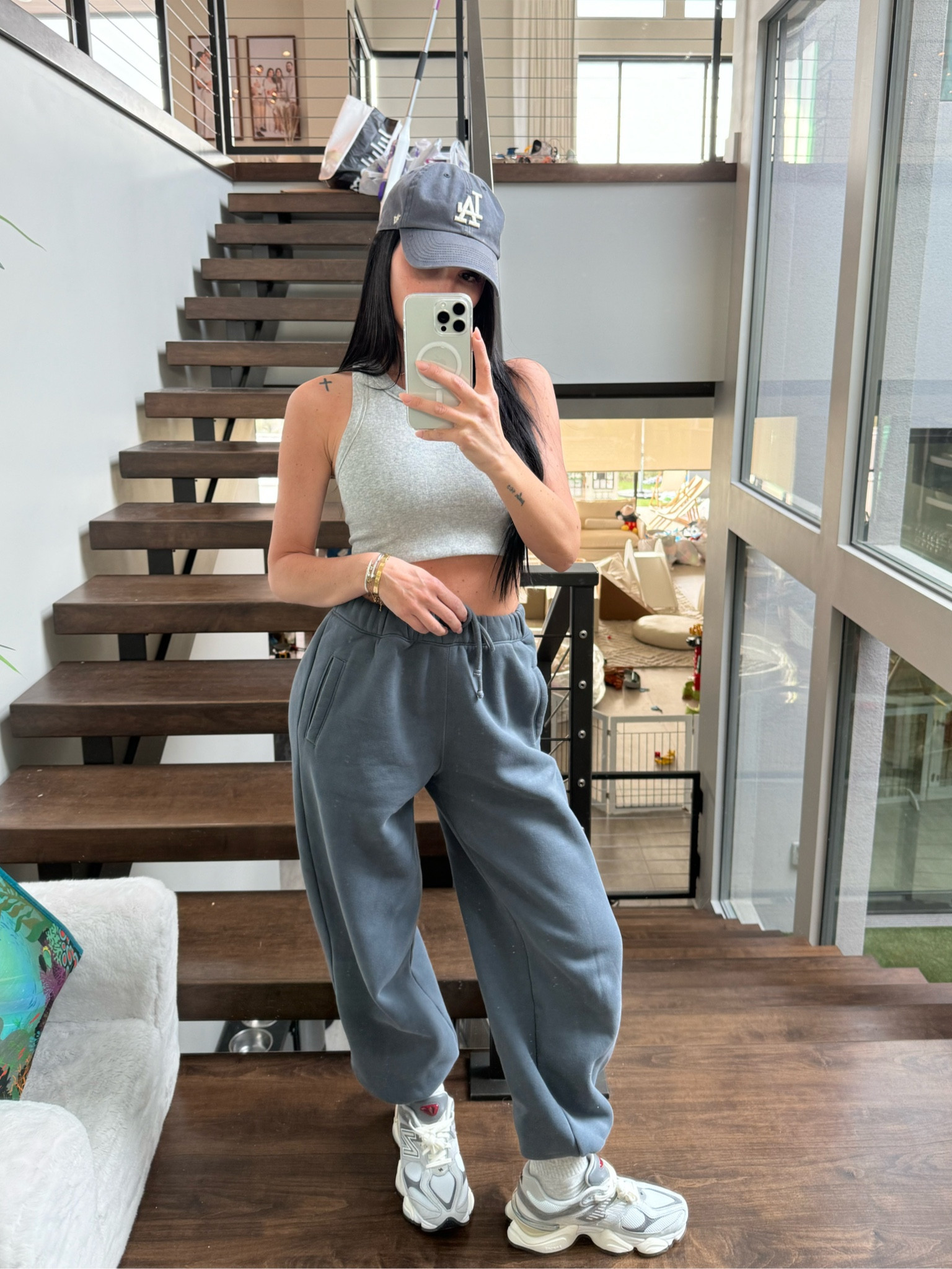 Comfy OOTD 💫












OOTD, OOTD Inspo, Fashion, Fashion Inspo 

#LTKstyletip #LTKfindsunder100 #LTKitbag