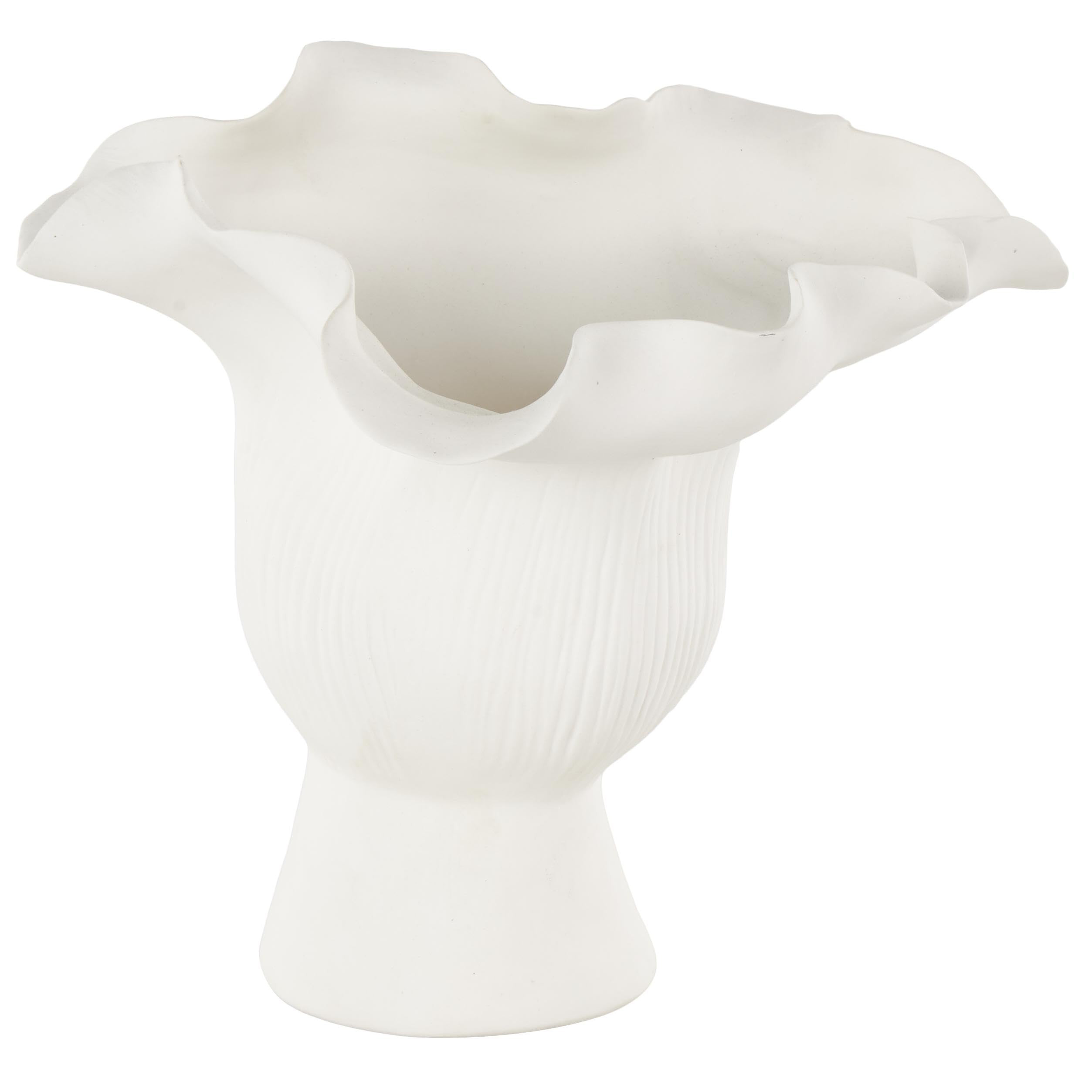 Deco 79 Ceramic Abstract Decorative Vase Floral Inspired Centerpiece Vase with Linear Grooves, Fl... | Amazon (US)