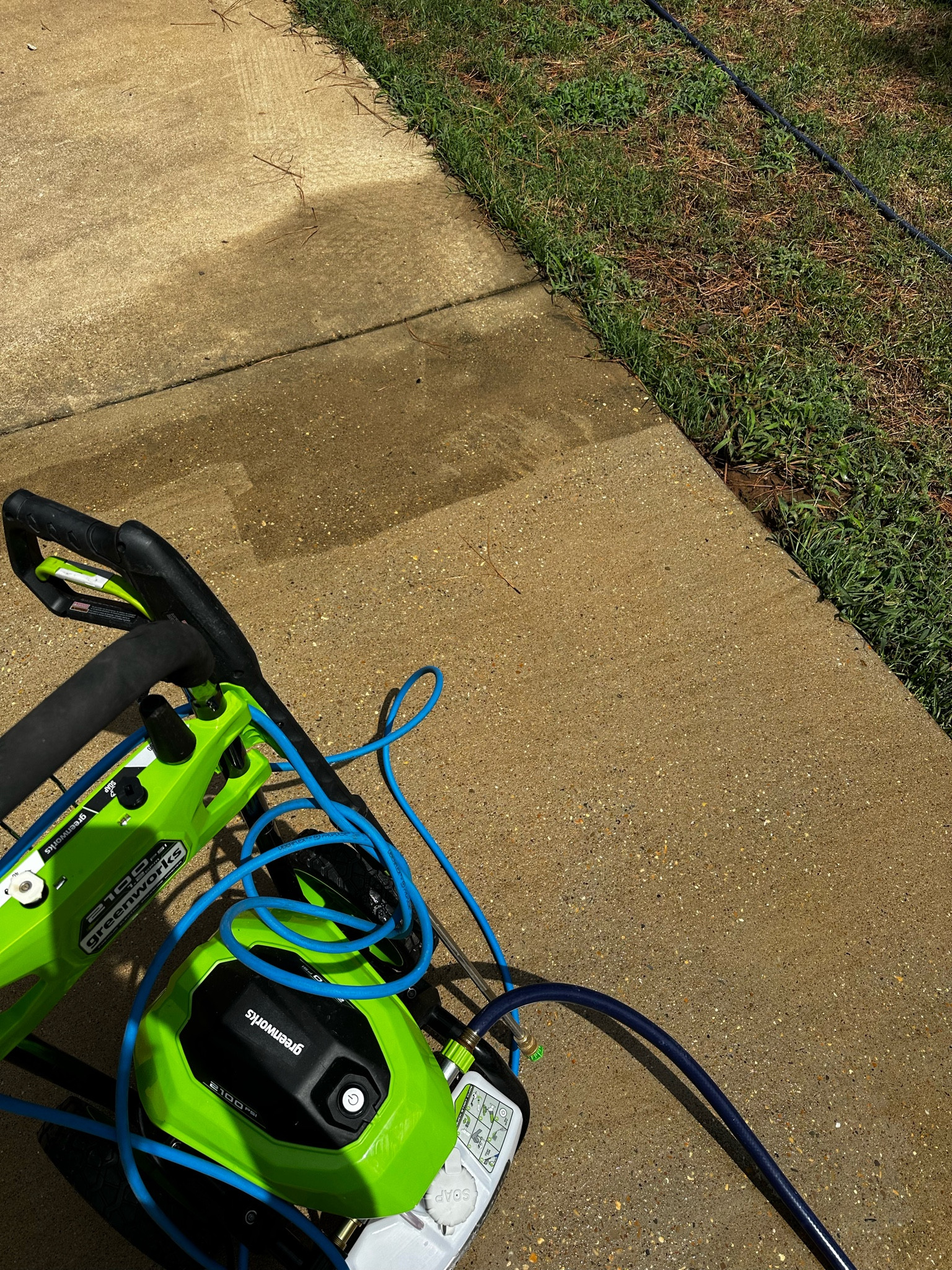 Our pressure washer that I am a little too obsessed with 🤭🧼🫧