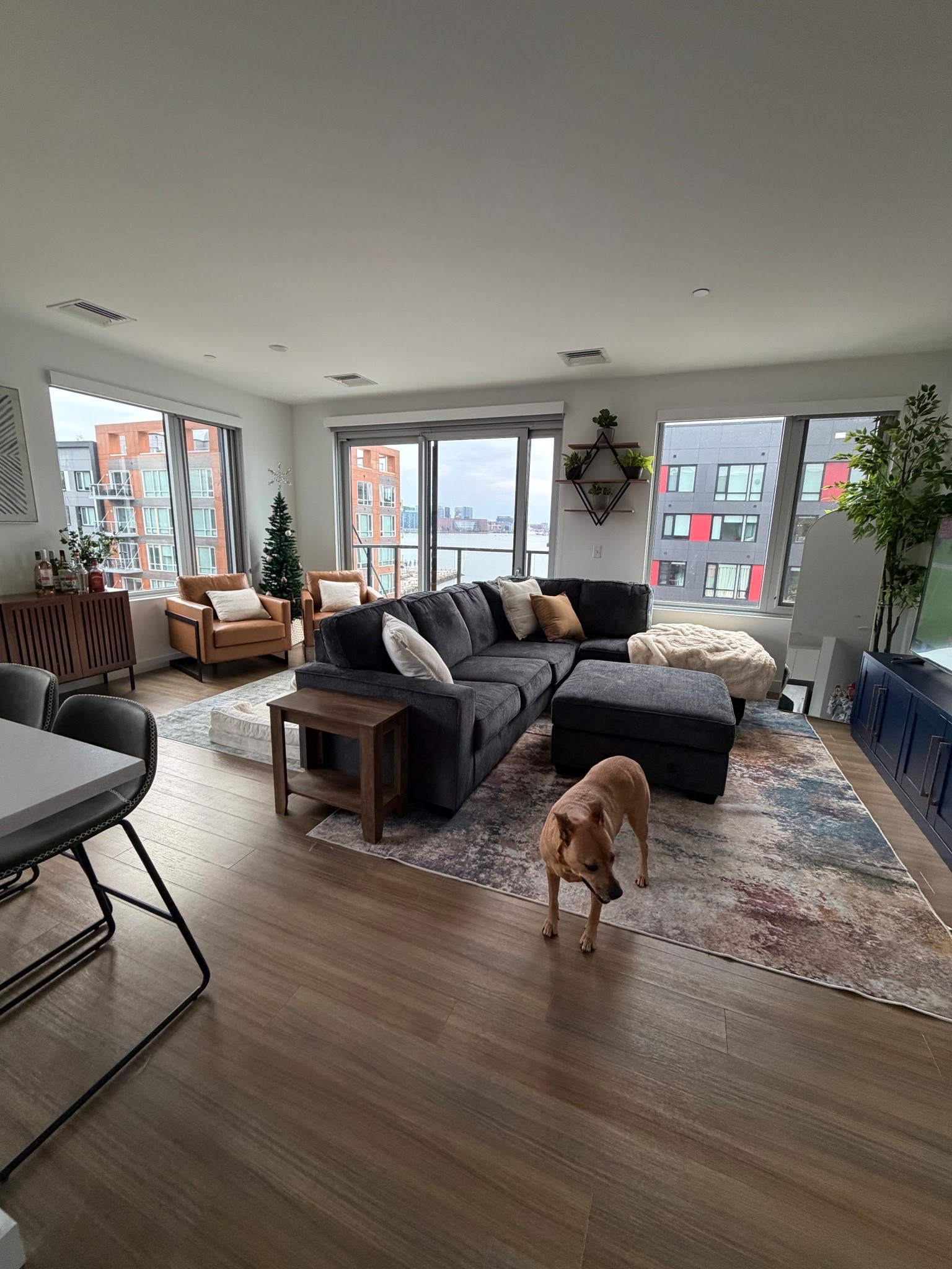 I love decorating but I especially love decorating on a budget!! So many of these items are great gifts for your favorite home design people!! 😍🖤☑️

#LTKGiftGuide #LTKSaleAlert #LTKHome