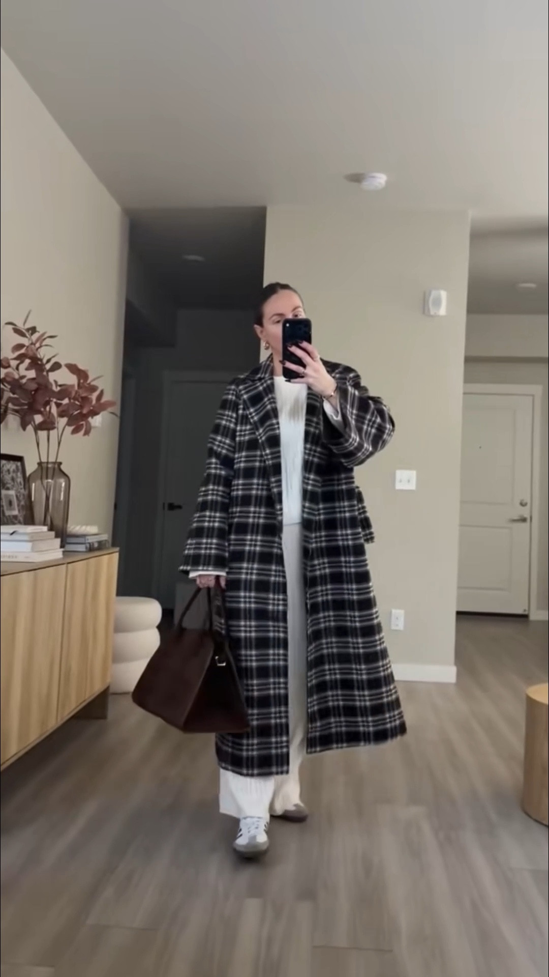 the viral amazon cable knit loungewear set and oversized plaid coat.  i'm 5'7 wearing Small  suede tote bag in coffee color 
