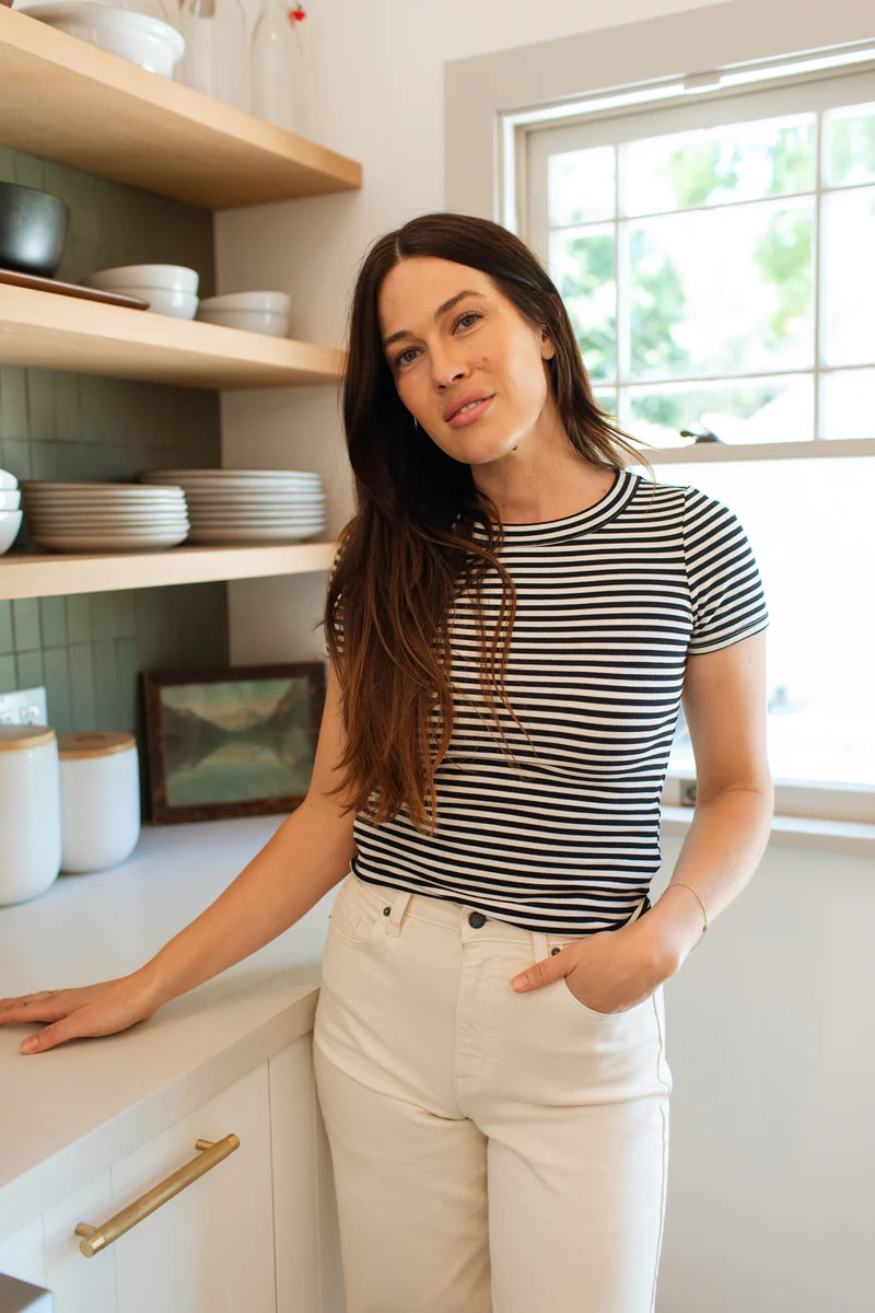 Kit Tee | Carly Jean Los Angeles