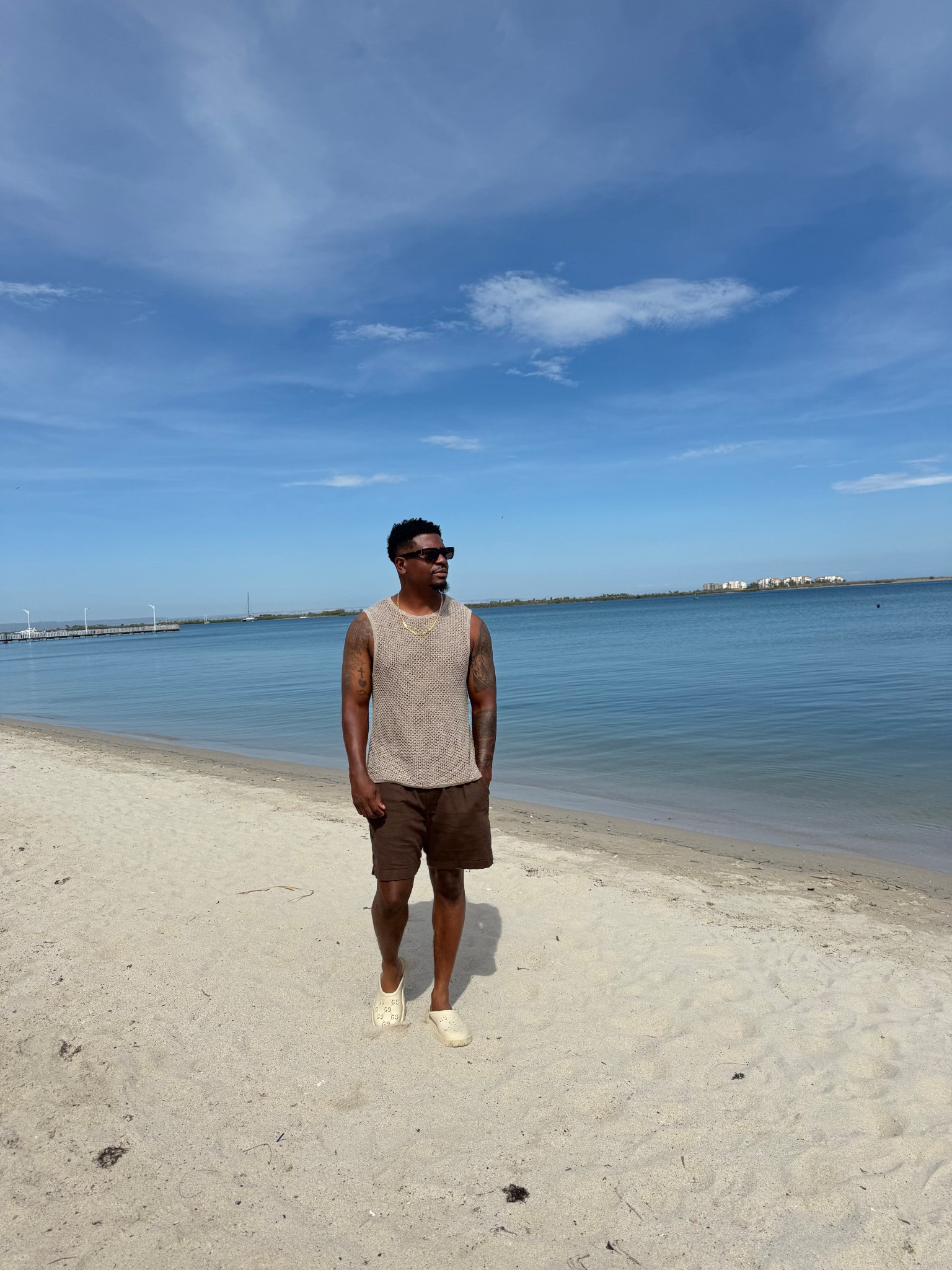 Abercrombie knit top and brown linen shorts 

#LTKMens #LTKStyleTip #LTKSeasonal