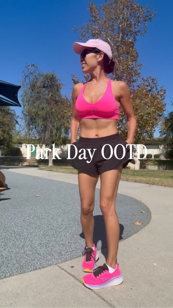 Comfy, cute & ready for a day outside 🤍

#LTKfitnessgoals #LTKootd #LTKmorningroutine