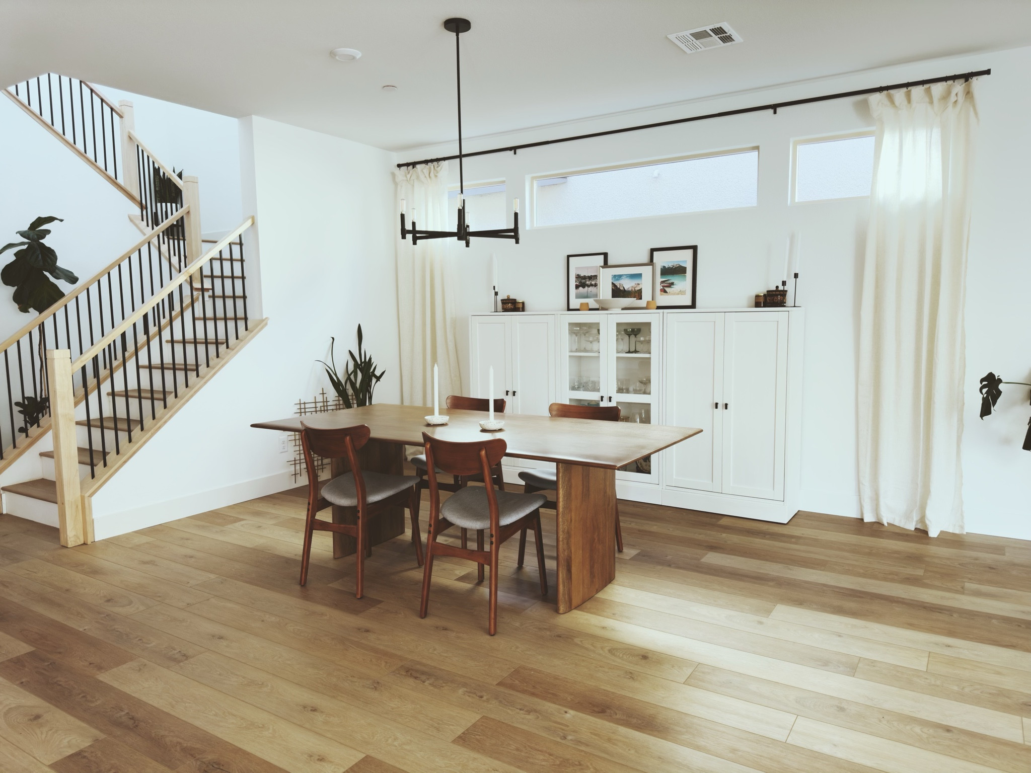 Finally got the dining room table today. So glad we choose this one, it’s so solid, smooth and just beautiful. Now to figure out chairs since this beauty seats 8! 

#LTKhome