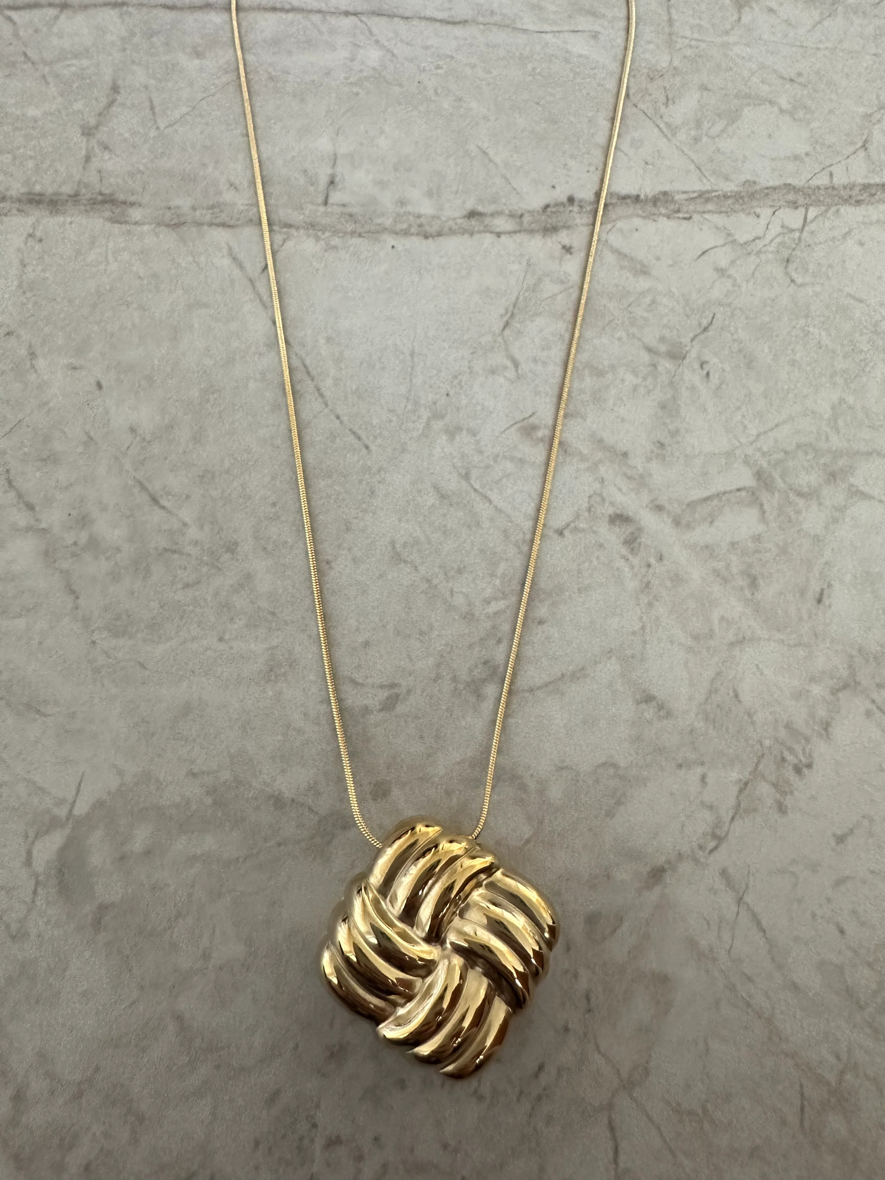 Textured Square Necklace | Saint Fatale