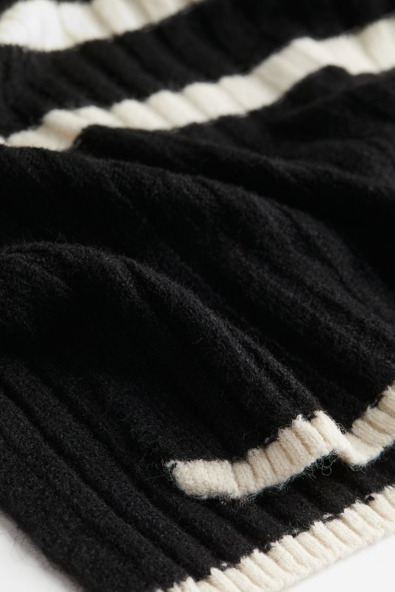 Rib-knit Turtleneck Sweater - Black/striped - Ladies | H&M US | H&M (US + CA)
