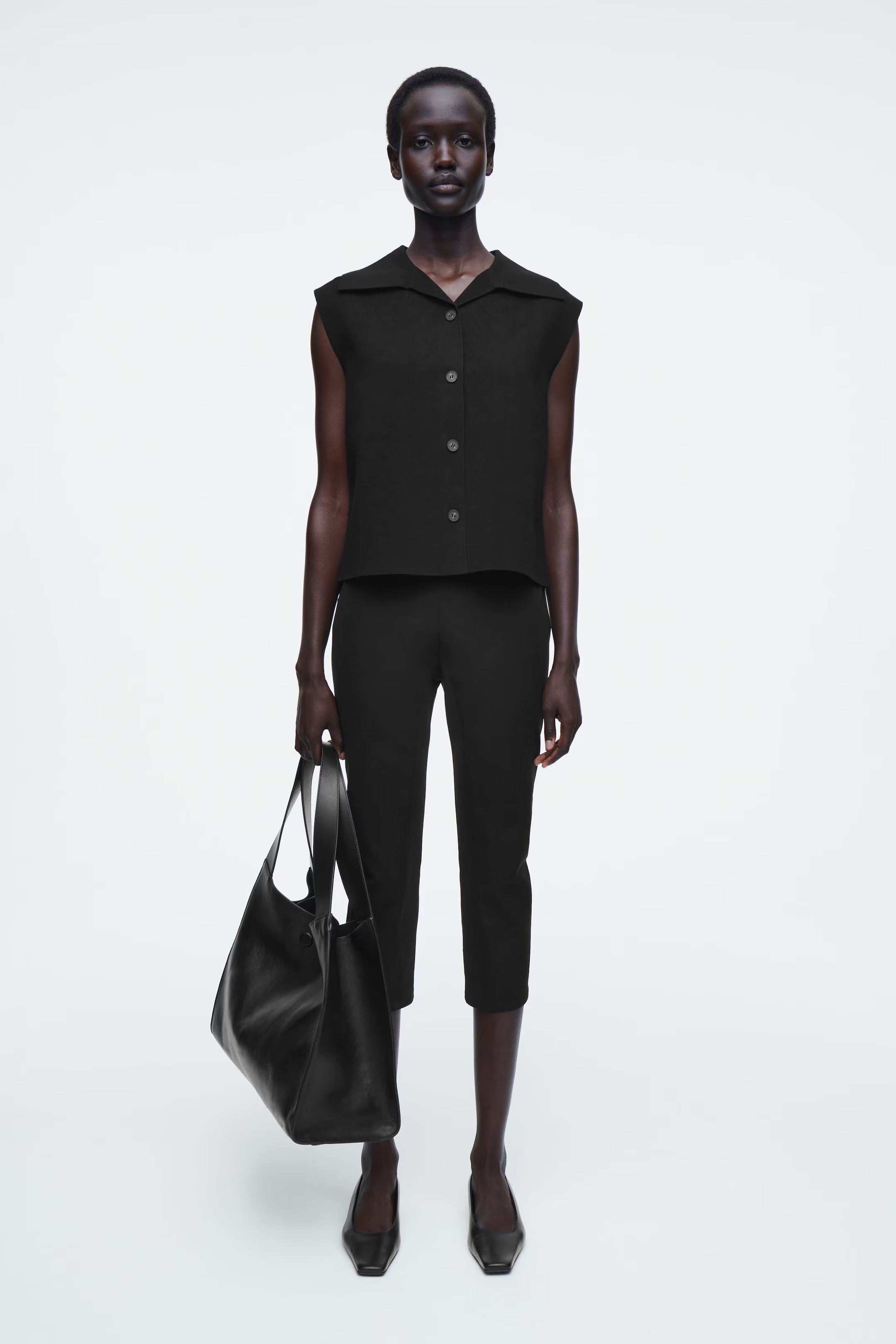 SLIM CAPRI TROUSERS - BLACK | COS | COS UK