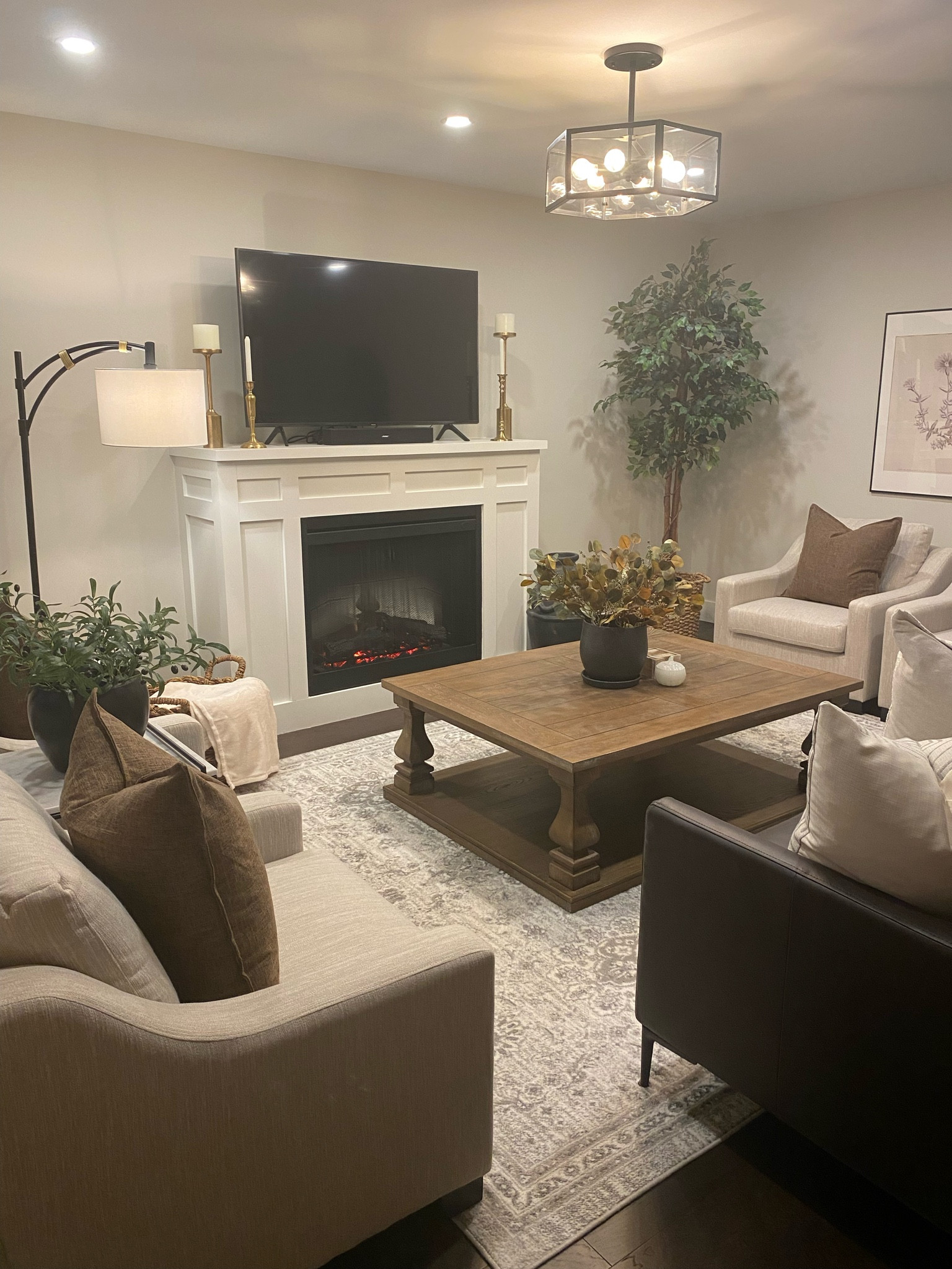 Living room details!

Neutral living room
Organic modern
Home decor
Home inspo
Area rug
Coffee table
Leather couch
Accent chairs
Standing lamp
Fireplace
Faux tree
Faux florals
Stems
Wall Art
Home decor trends
Minimalist home
Cozy home
Fall decor
Christmas decor 

#LTKhome #LTKstyletip #LTKfindsunder100