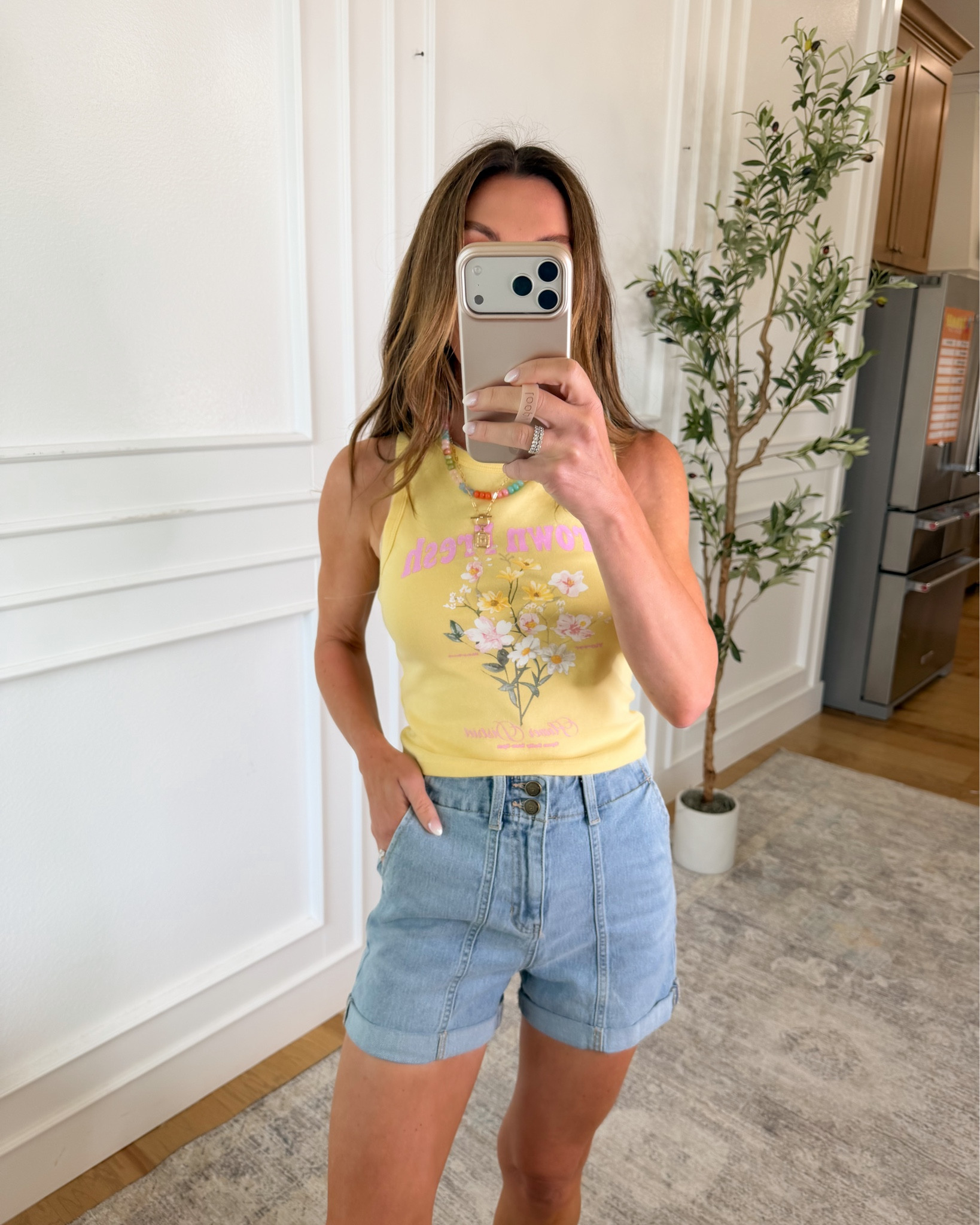 The 🍑 in these Walmart shorts! Are you kidding me?! 

#walmartfashion #walmartstyle #walmartfinds #affordablefashion #momstyle #ltkunder50 #ltkstyle #casualoutfits 

#LTKFestival #LTKTravel #LTKdayinmylife