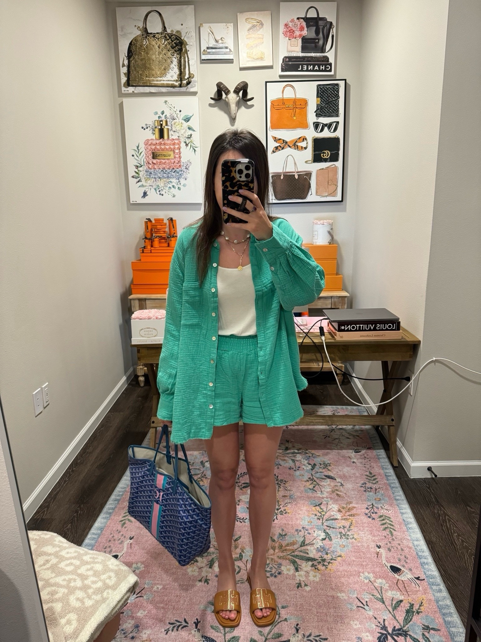 Red dress boutique two piece set in size small 



#LTKFindsUnder100 #LTKStyleTip #LTKSeasonal