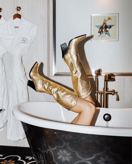 Gold western boots ✨🤠



#LTKshoecrush #LTKSeasonal